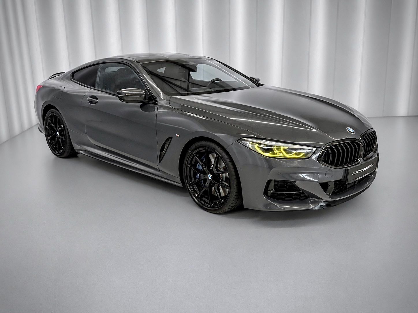 BMW Řada 8, M850i xDrive INDIVIDUAL LASER - fotka 3
