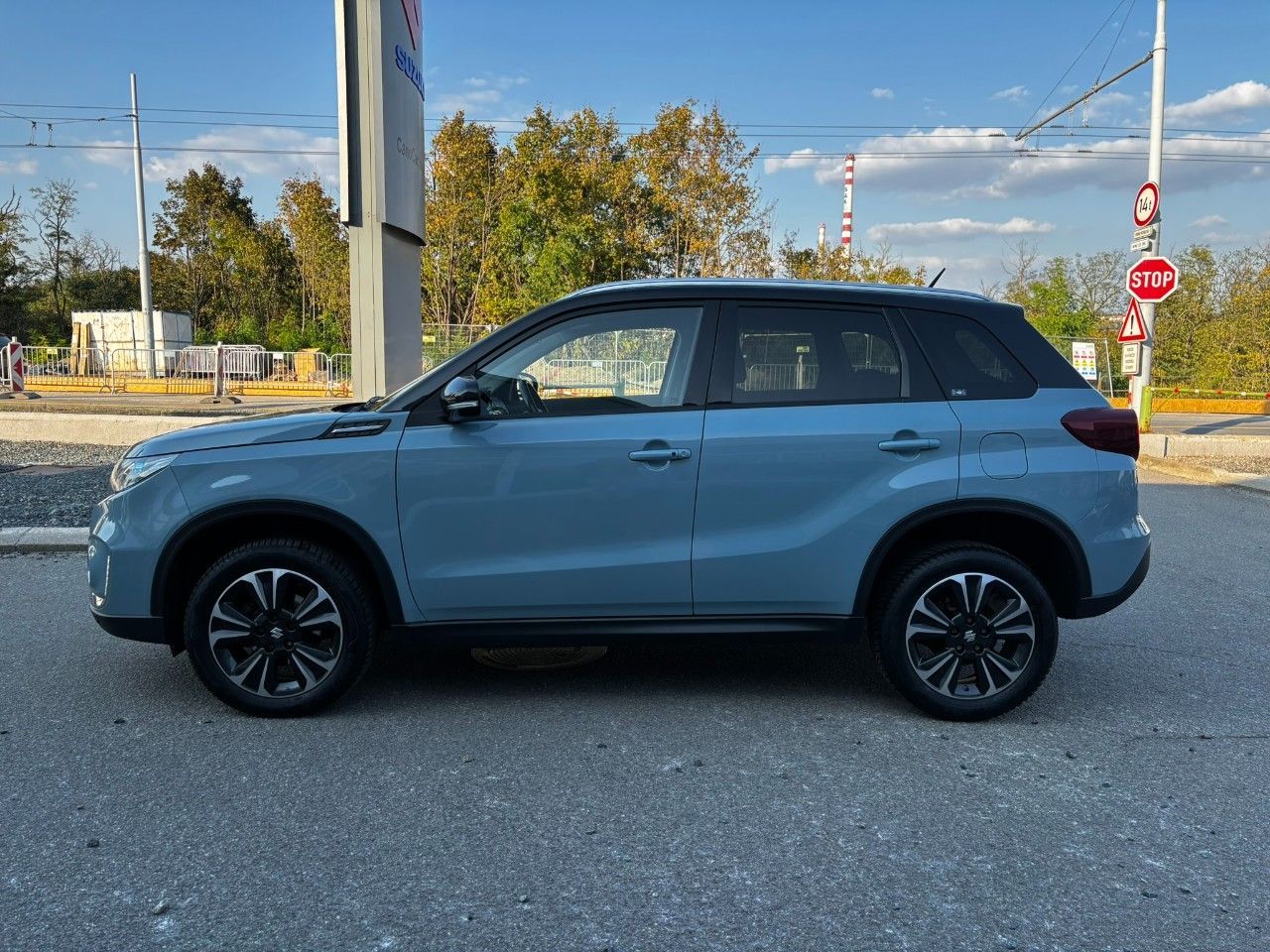 Suzuki Vitara, 4x4 automat Elegance - fotka 4