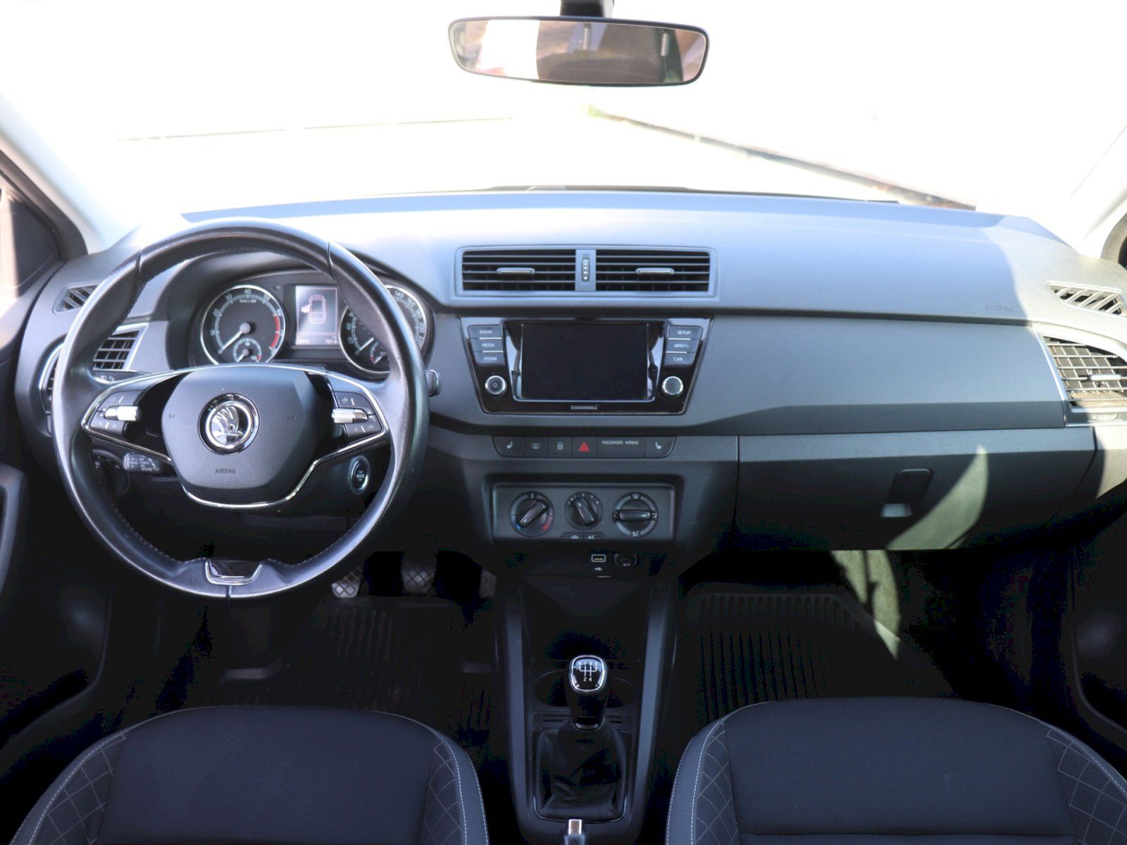 Škoda Fabia, Fabia Combi Ambition 1.0 TSI 7 - fotka 5
