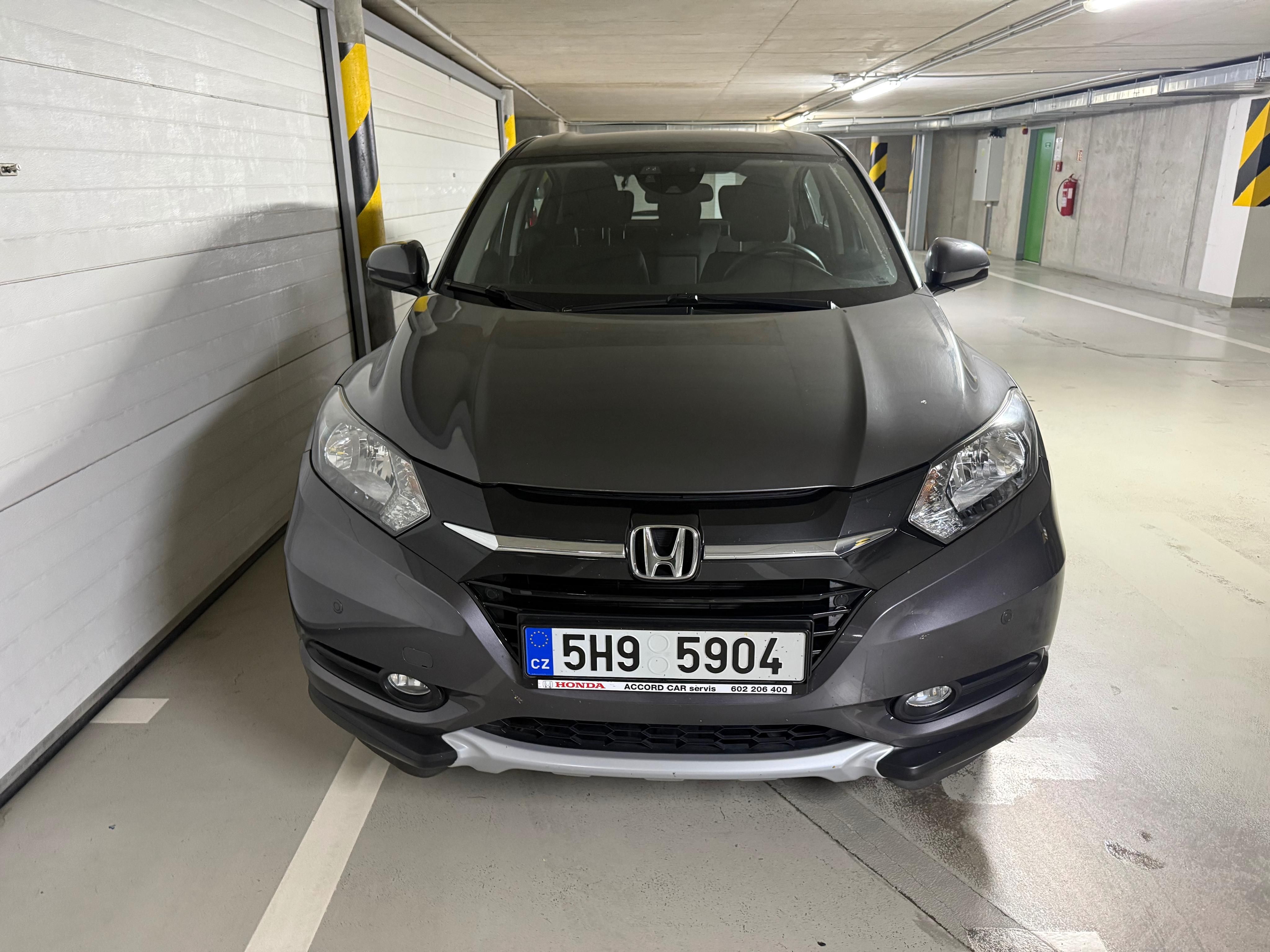 Honda HR-V, 1.5i-VTEC,ČR,1.MAJ,SERVIS,DPH - fotka 4