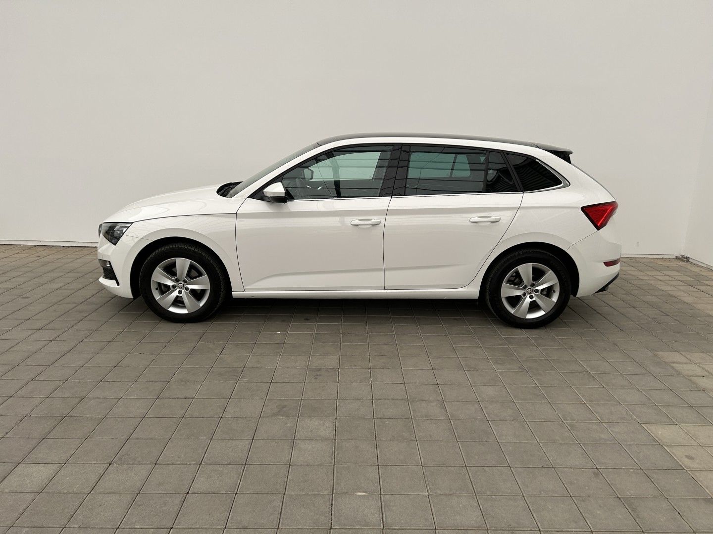 Škoda Scala, 1.5TSI 110kW Style - fotka 3