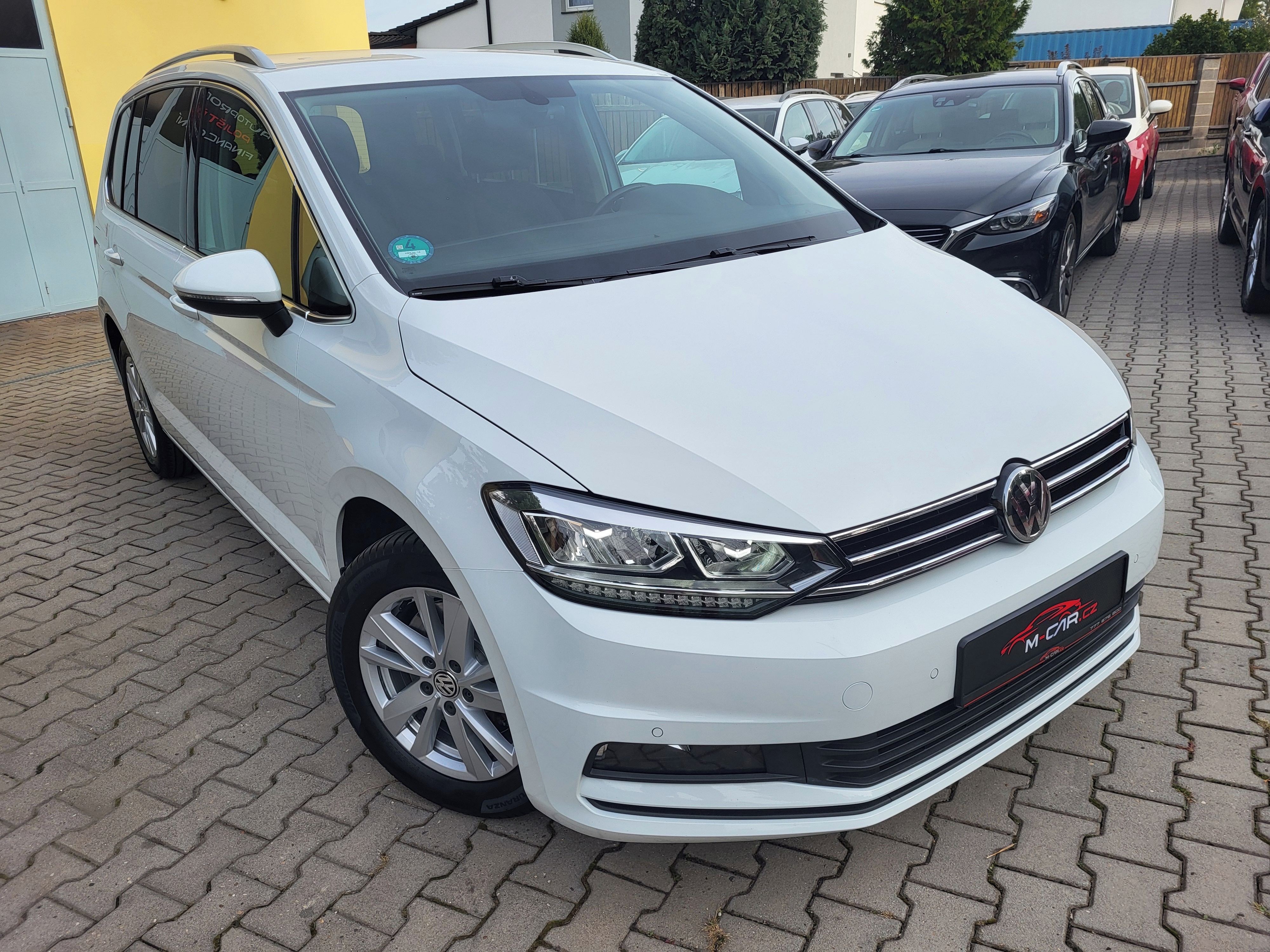 Volkswagen Touran, 1.5 TSI, LED, NAVI, ACC - fotka 4