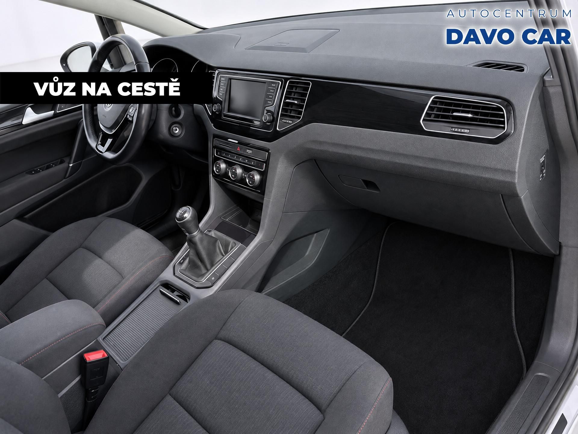 Volkswagen Golf Sportsvan, 1,4 TSI BMT 92 kW Sound ACC - fotka 3