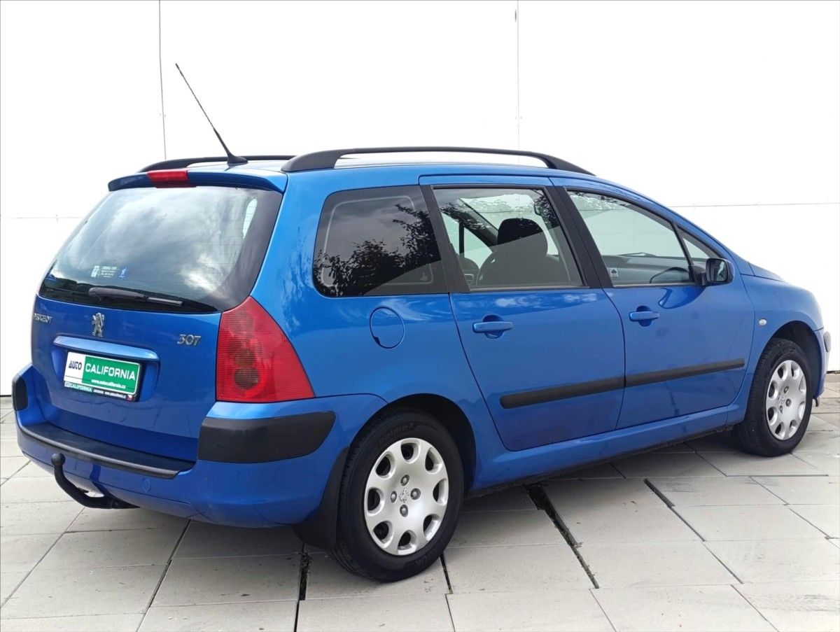Peugeot 307, 1,6 i Aut.klima Tažné zařízení - fotka 6