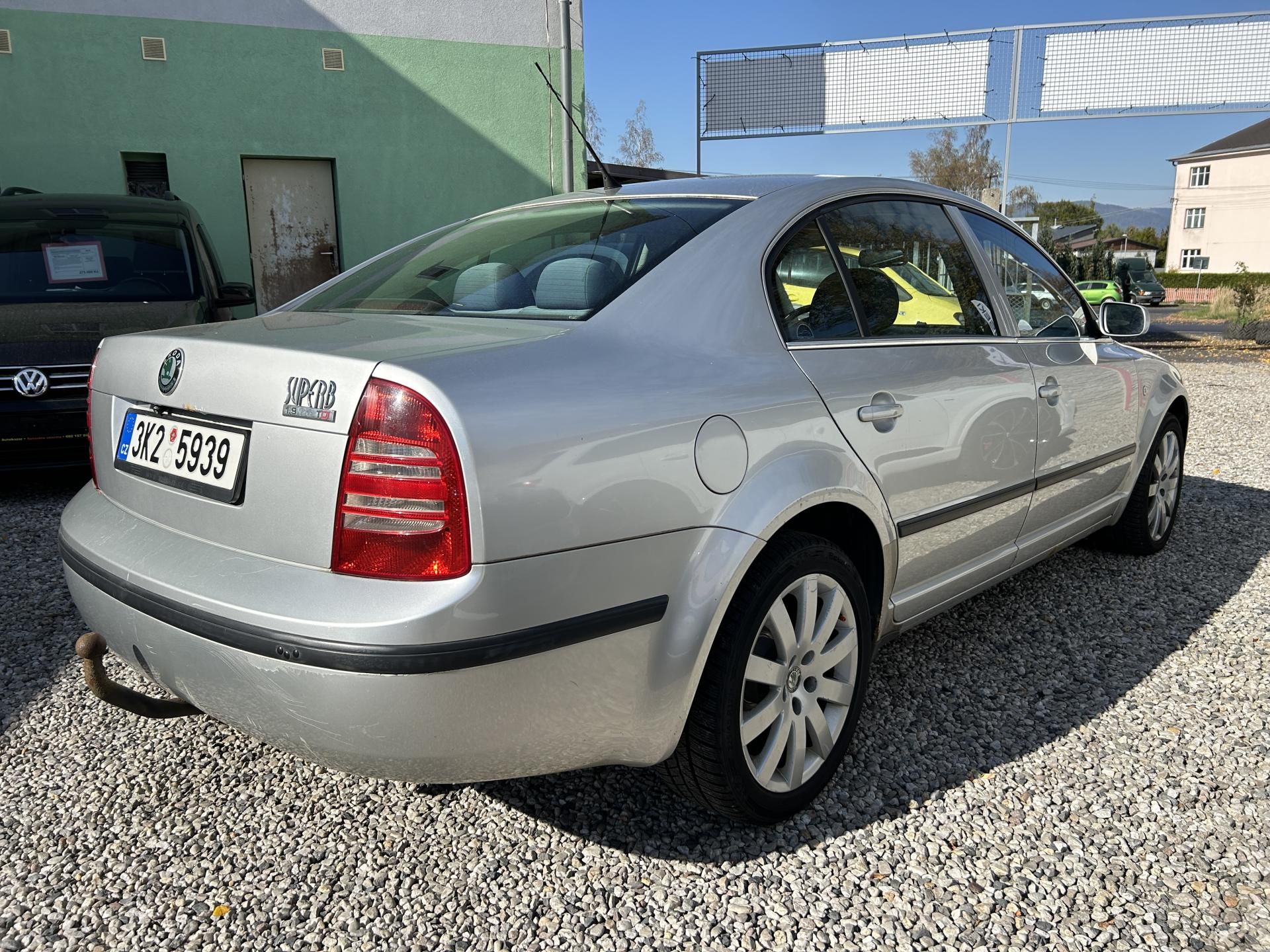 Škoda Superb, 1.9 TDi 96 KW - fotka 5