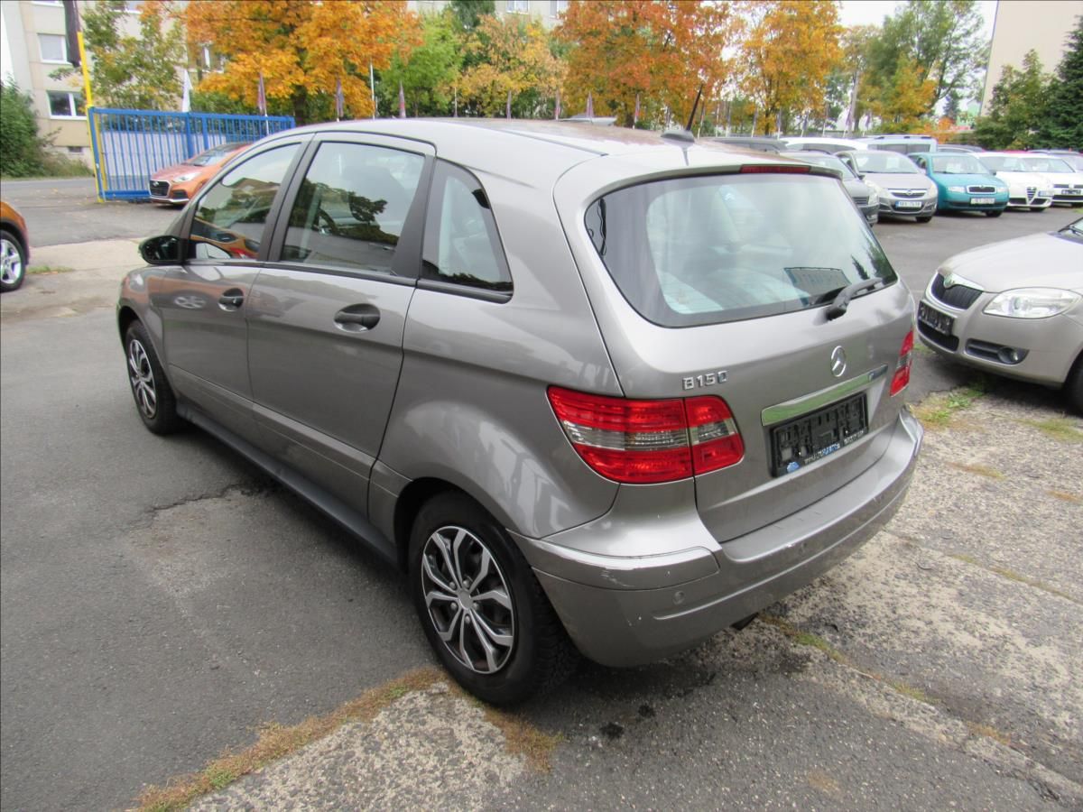 Mercedes-Benz Třídy B, 1,5 i 70kW B 150 - fotka 4