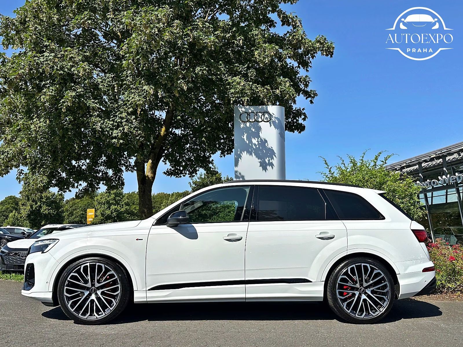 Audi Q7, TFSI * S LINE * - fotka 5