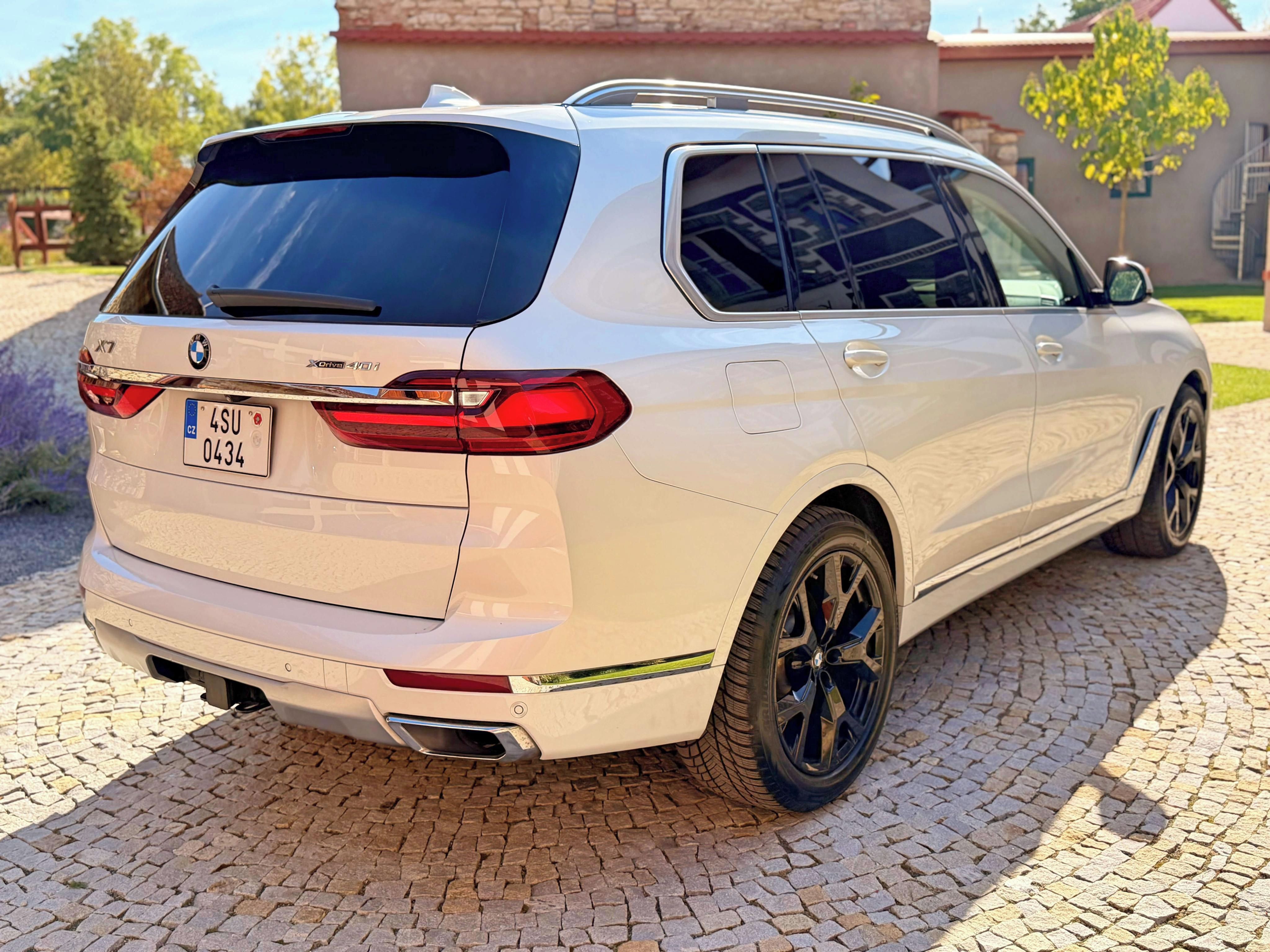 BMW X7, xDrive40i - fotka 6