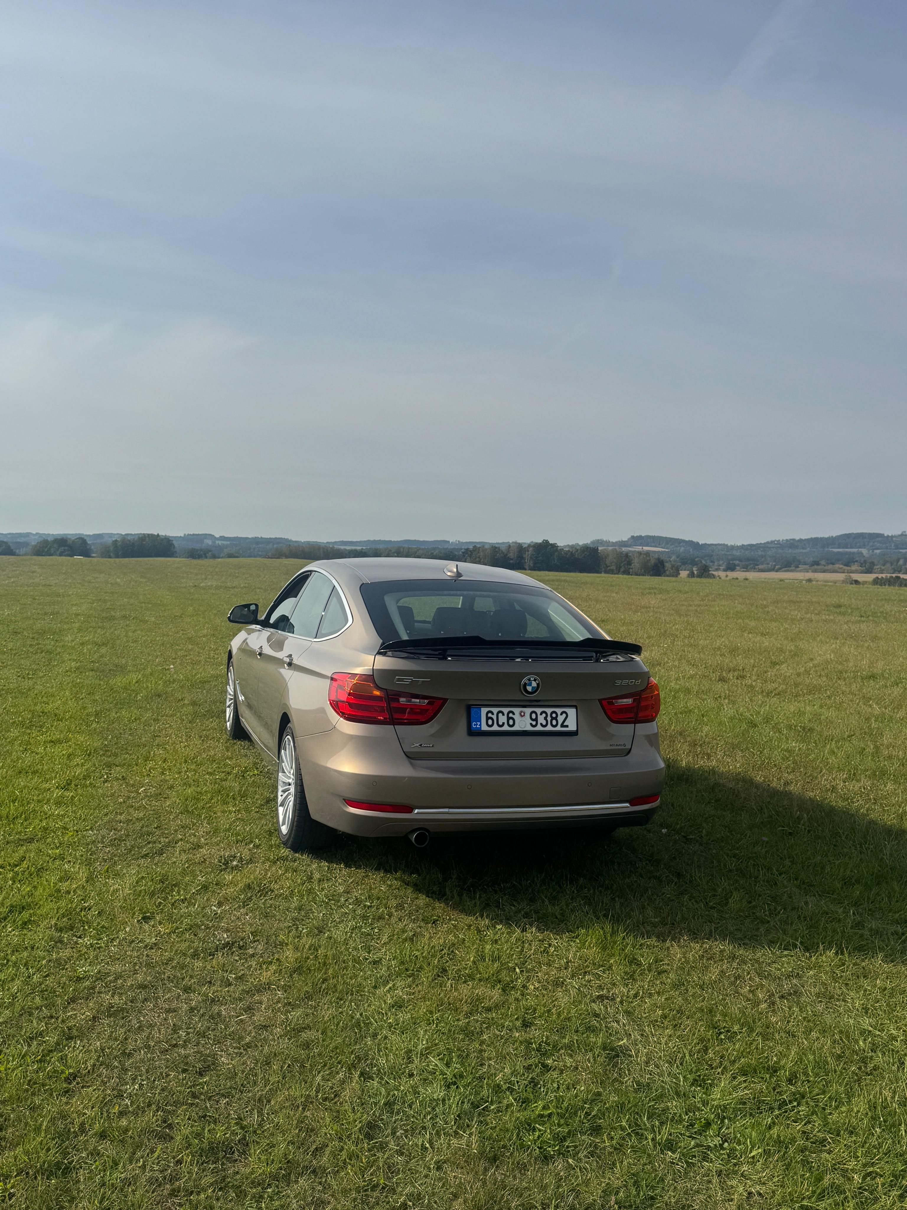 BMW Řada 3 - fotka 3