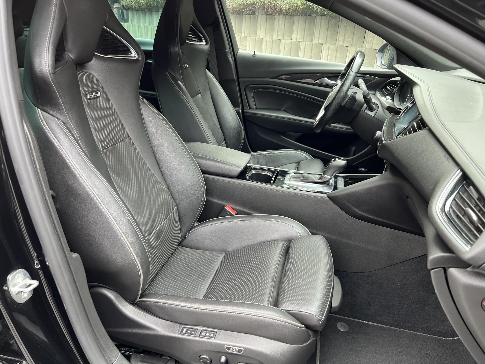 Opel Insignia, Grand Sport GSI 2.0CDTI 154kW - fotka 6