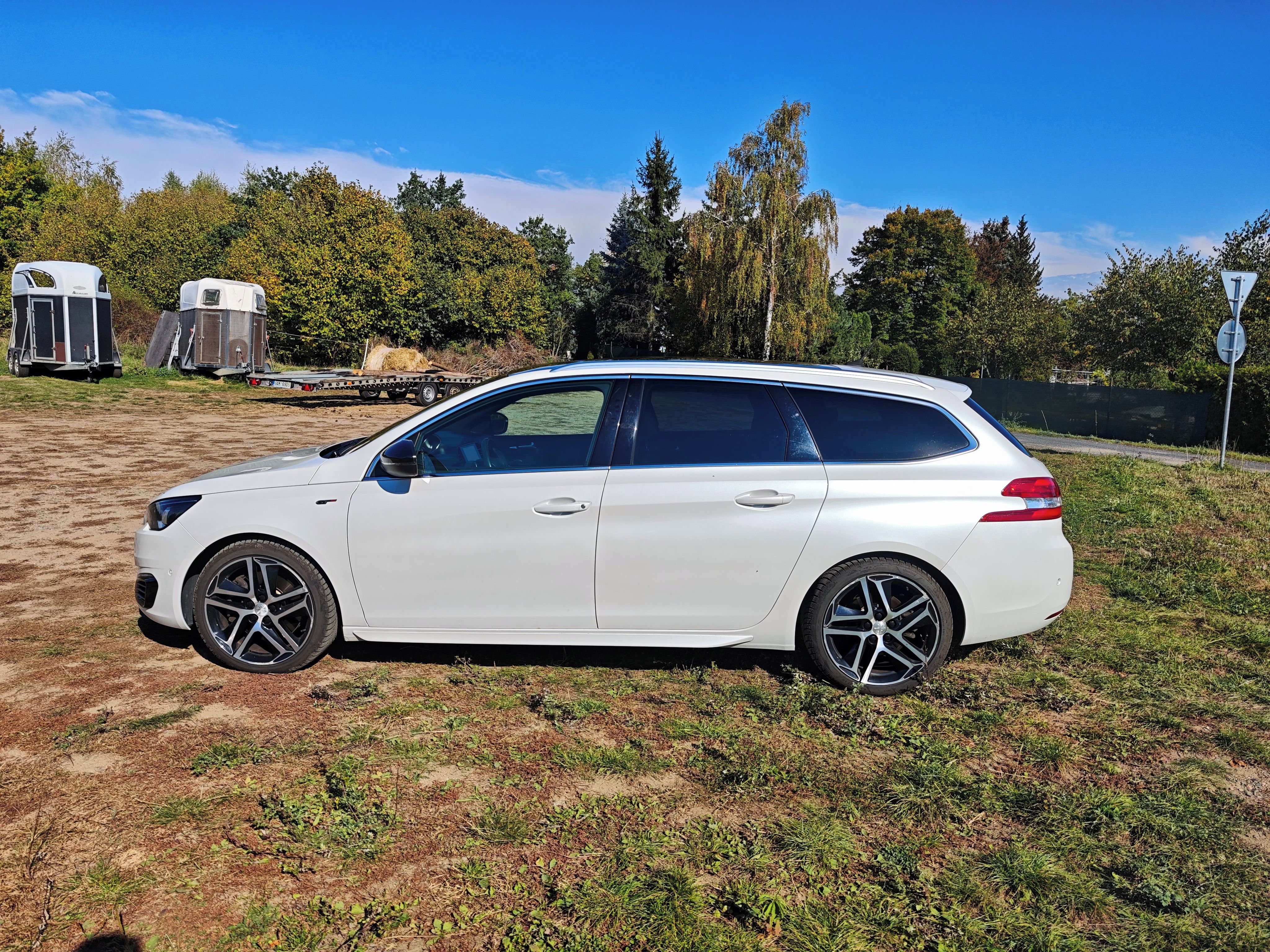 Peugeot 308, PEUGEOT 308 GT EAT6 - fotka 6