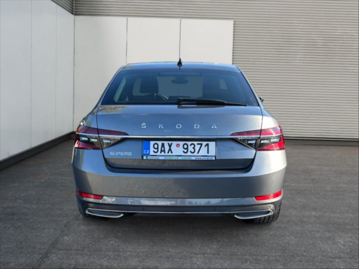 Škoda Superb, 2,0 TDI 147 L&K 4x4 Aut - fotka 4
