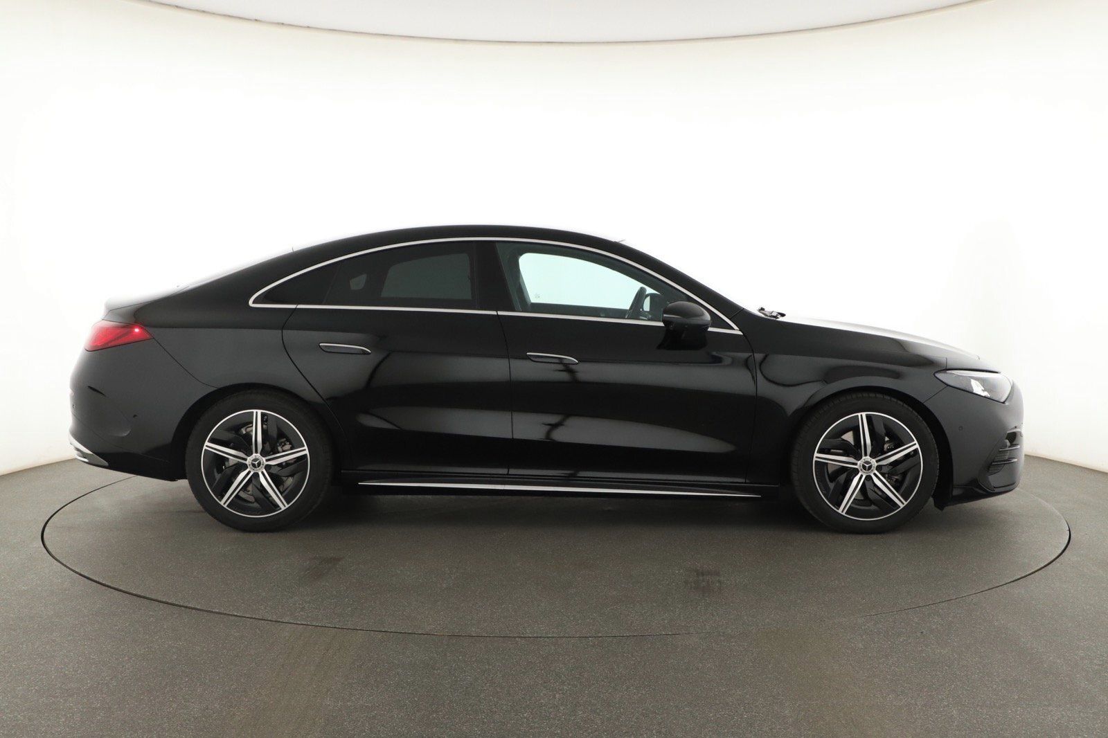 Mercedes-Benz CLA, 200, AMG, KEYLESS, KAMERA, DPH - fotka 6