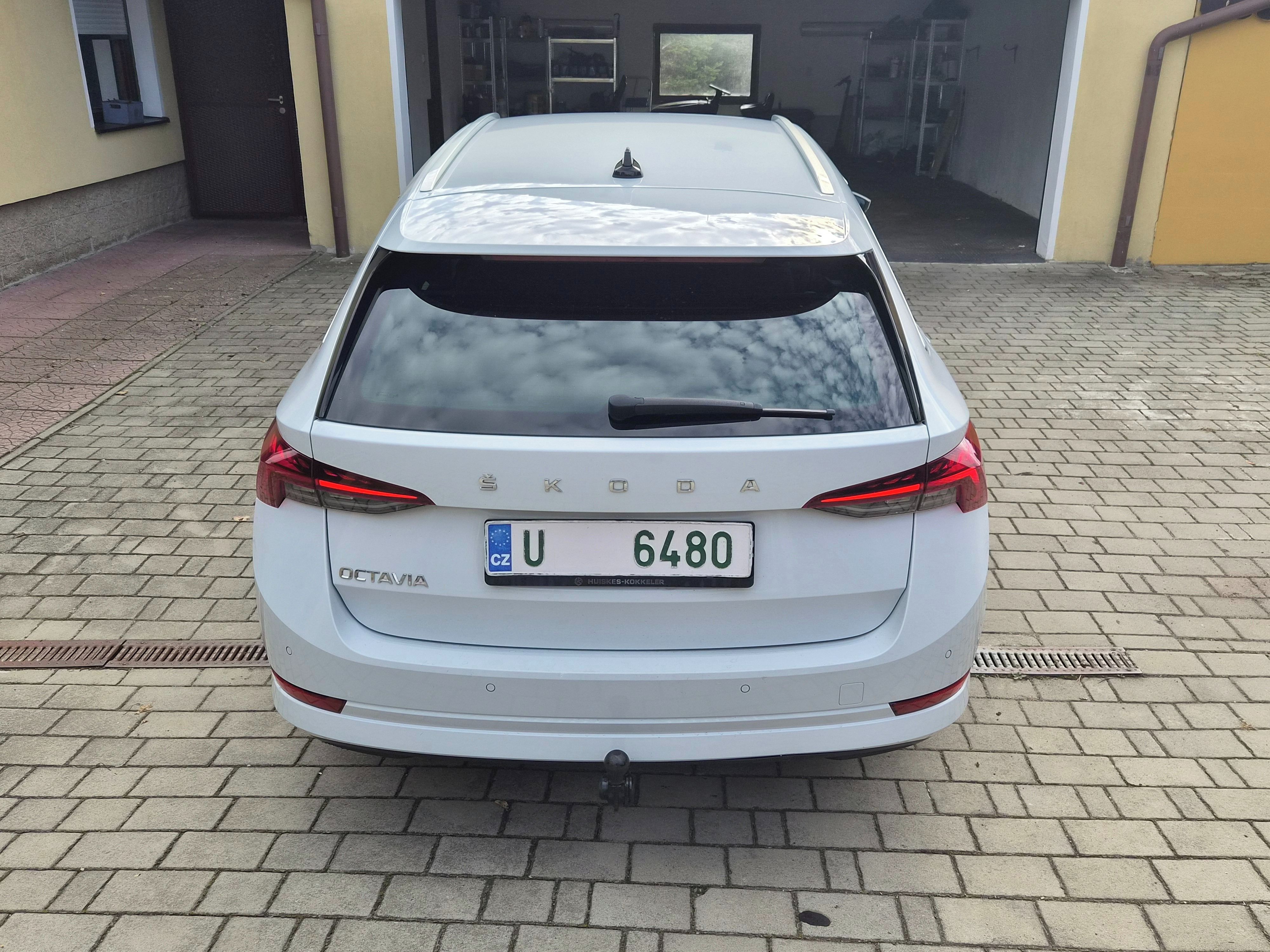 Škoda Octavia, 2,0TDi - fotka 5