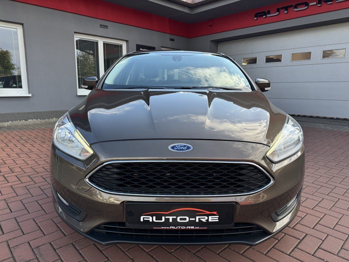 Ford Focus, 1.6 Ti-VCT Digi Klima Tempomat - fotka 5