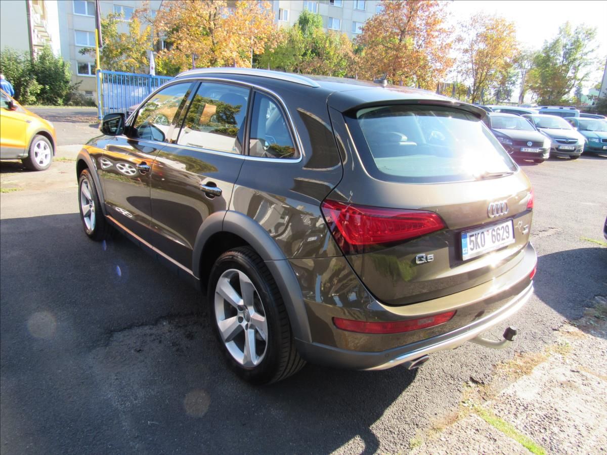 Audi Q5, 2,0 TDi 140kW Quattro - fotka 4