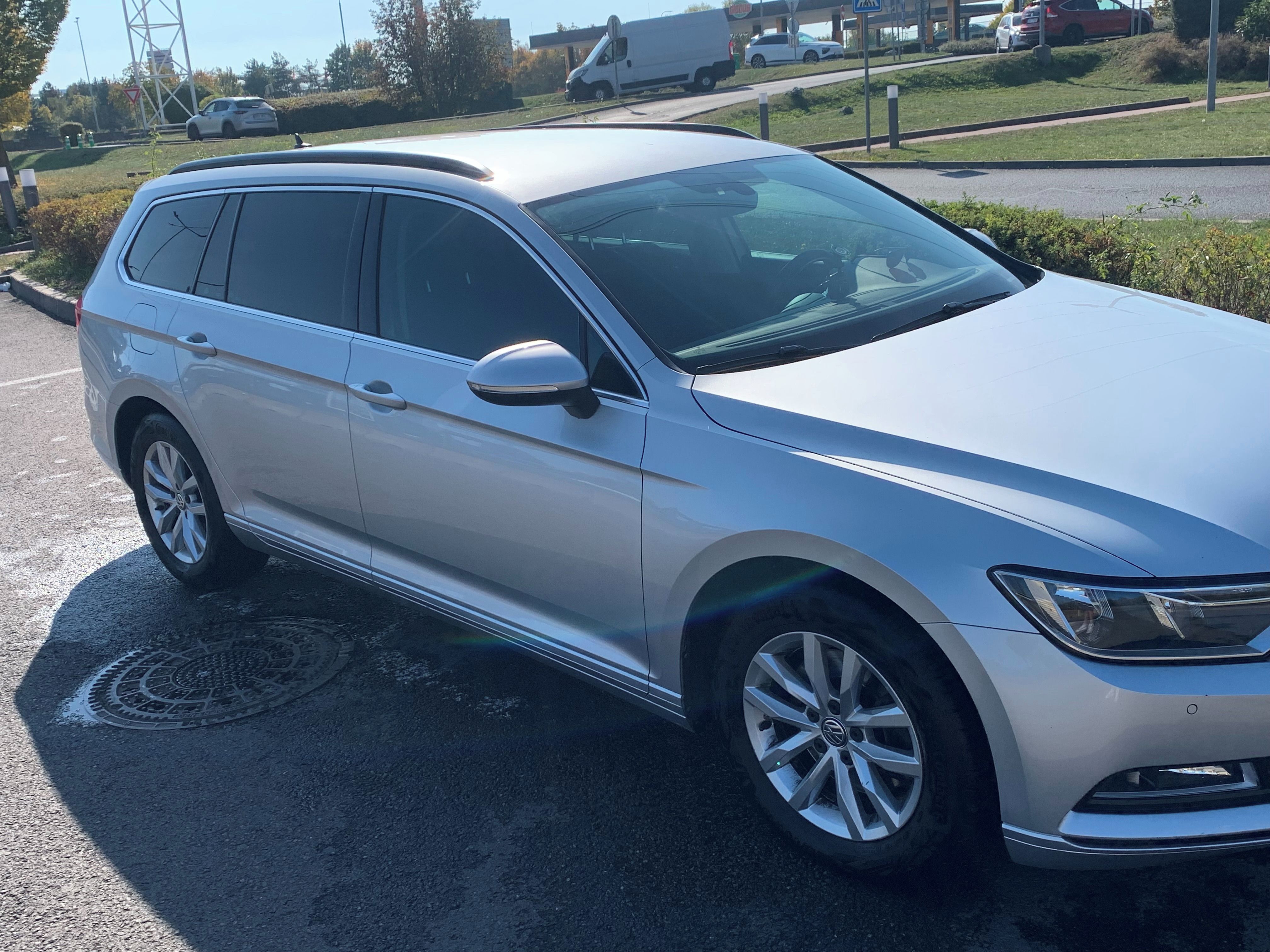 Volkswagen Passat, Volkswagen Passat 1.6 TDI - fotka 3