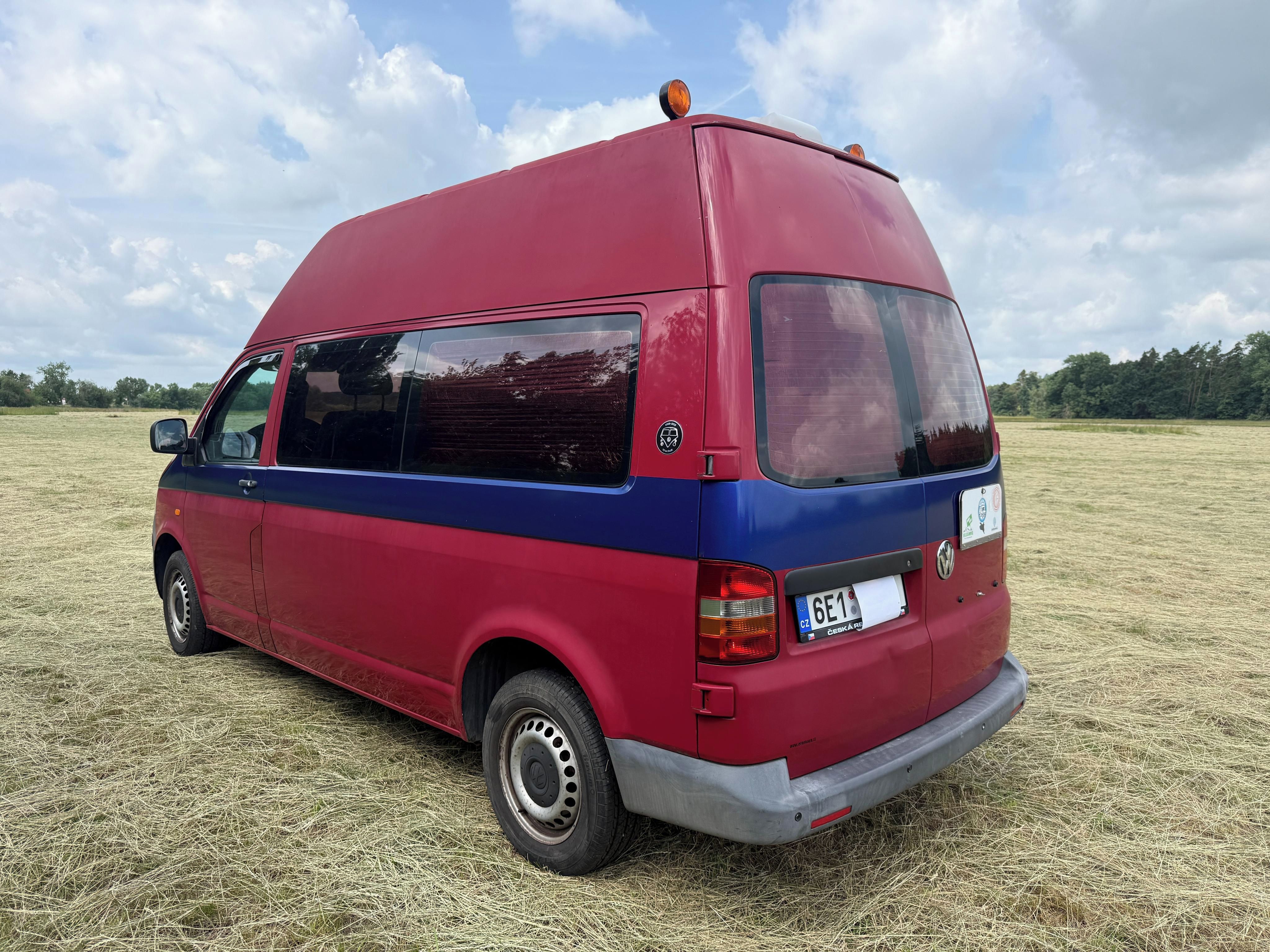Volkswagen Transporter, L2H3, 9 míst, spací příprava - fotka 5
