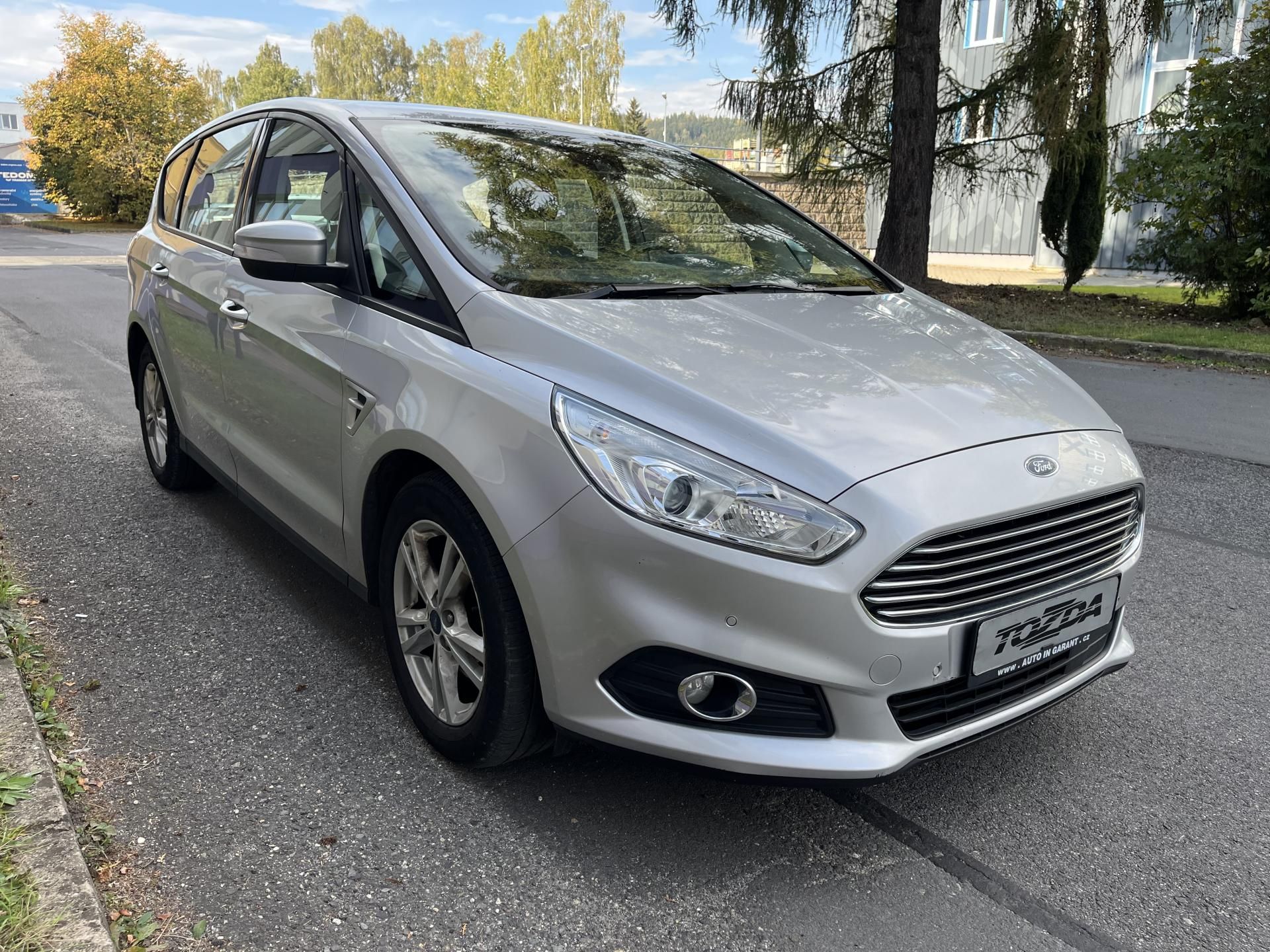 Ford S-MAX, 2,0 TDCI /Trend + / servis.kn. - fotka 6