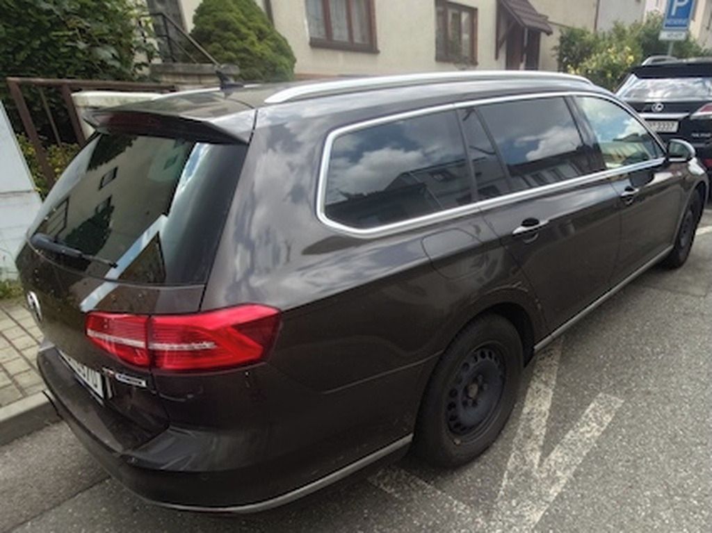 Volkswagen Passat, VW Passat Variant 1.6TDi, DSG - fotka 4