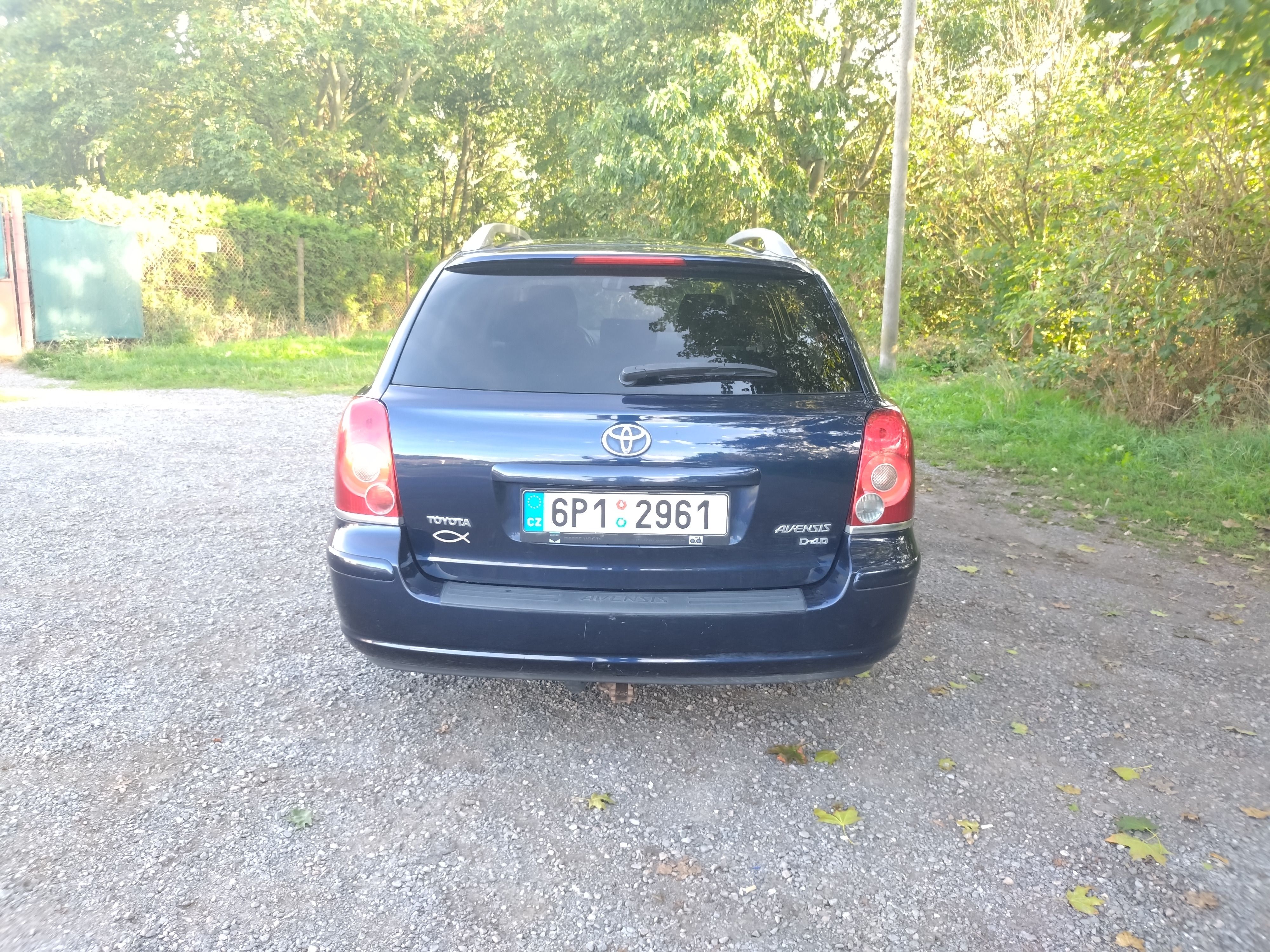 Toyota Avensis, 2.0 D-4D, tažné, motor po GO - fotka 5