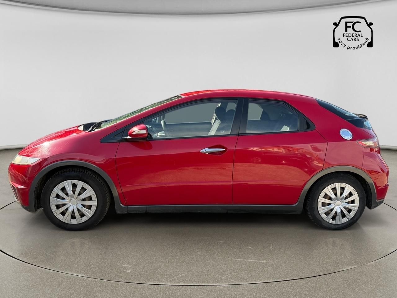 Honda Civic, 1.4 Comfort - fotka 2