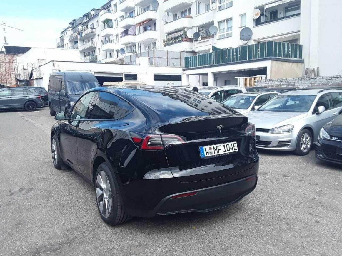 Tesla Model Y, RWD 220kw SOH 94,1 % - fotka 4