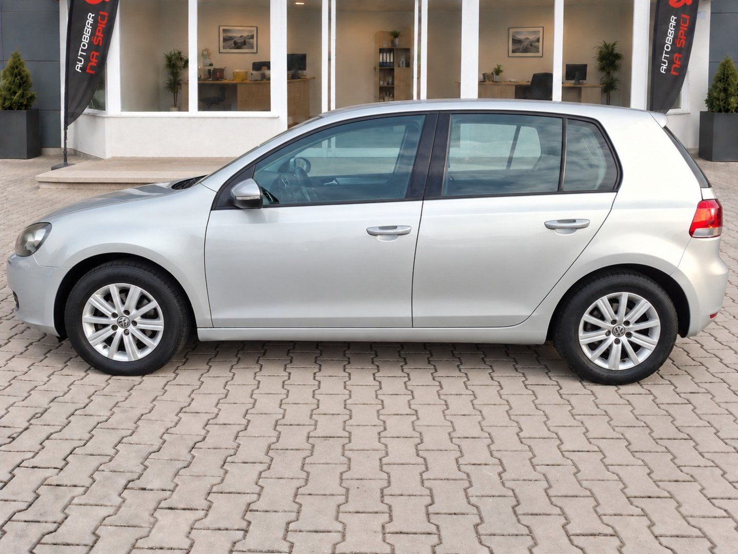 Volkswagen Golf, 1.2TSI 63kW -NOVÉ ČR-S.KNIHA - fotka 5
