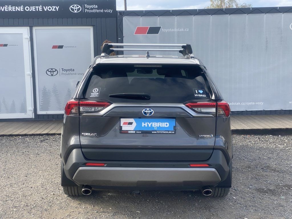 Toyota Rav4, 2.5HSD, ČR, Executive, 4x4 - fotka 6