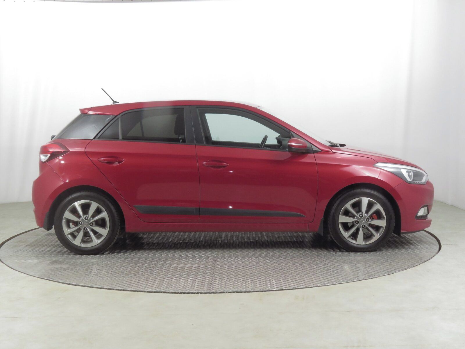 Hyundai i20, 1.2, Go Navi, Serv.kniha - fotka 6