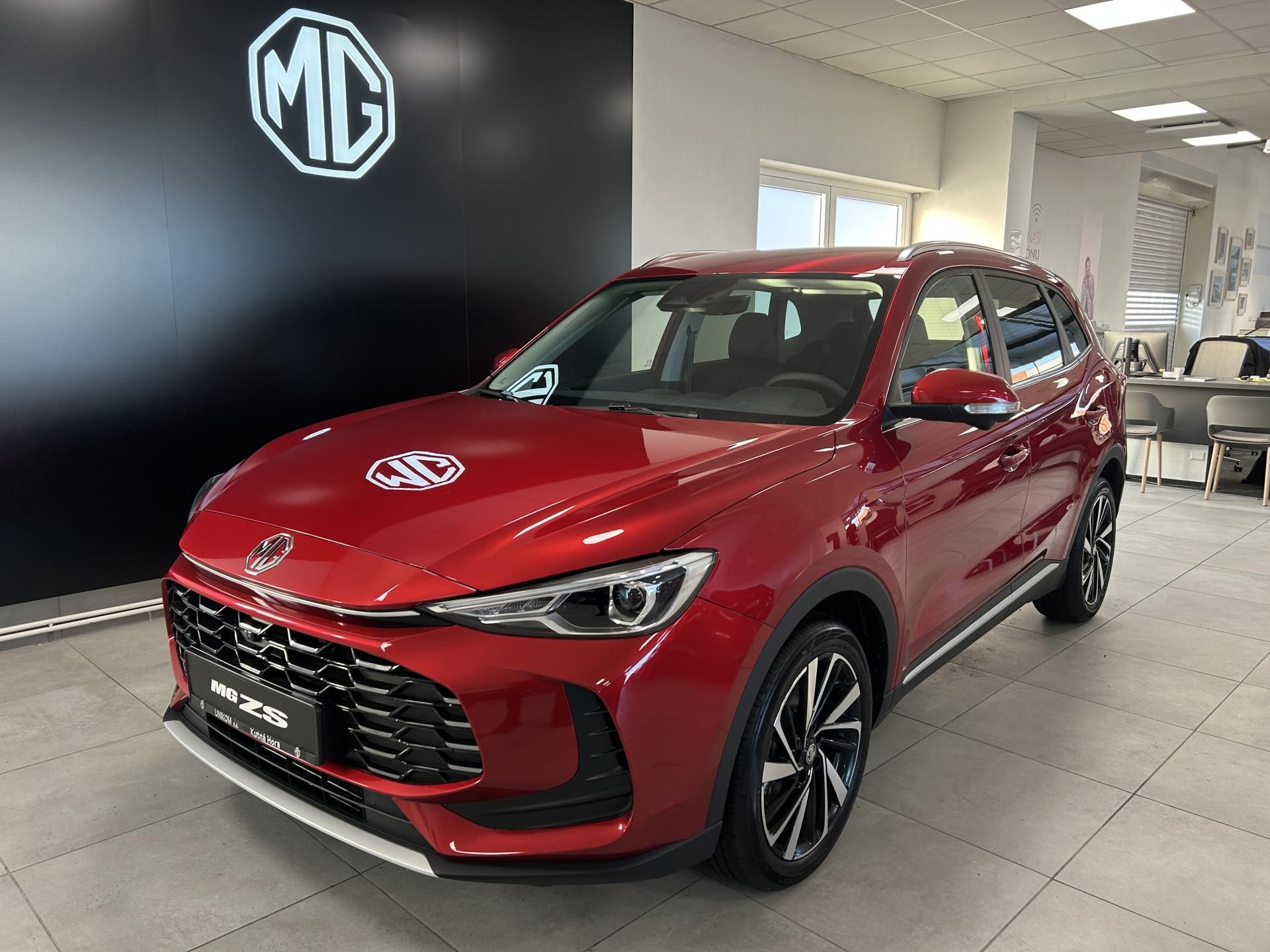 MG ZS, 1,5 HEV 145 kw Exclusive