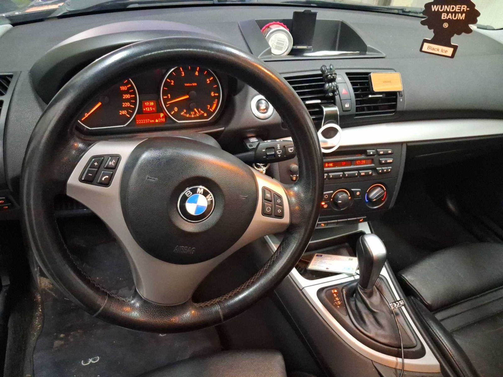BMW Řada 1, 120i, Automat - fotka 3