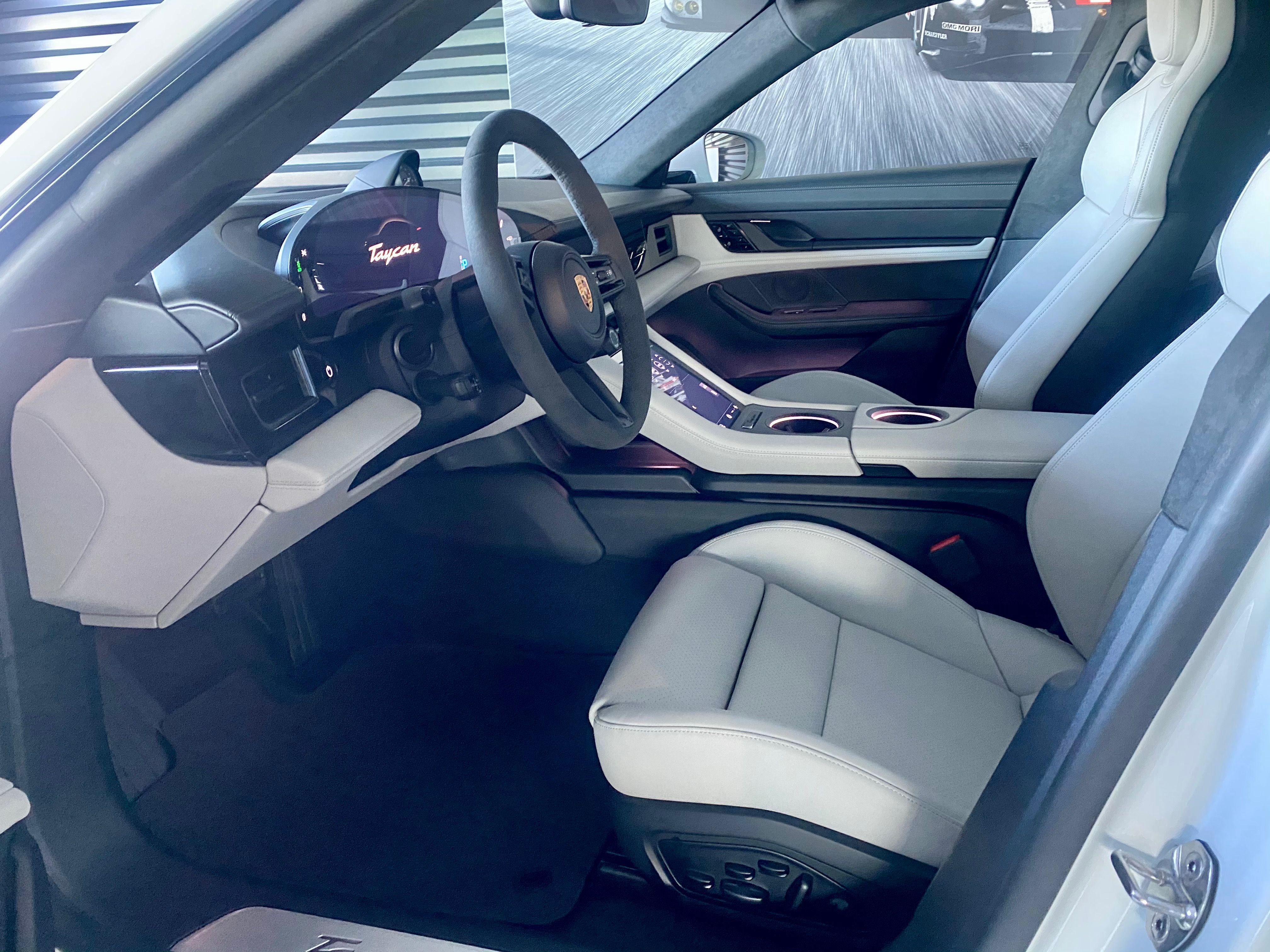 Porsche Taycan, Vyměněná nová baterie Approved - fotka 5