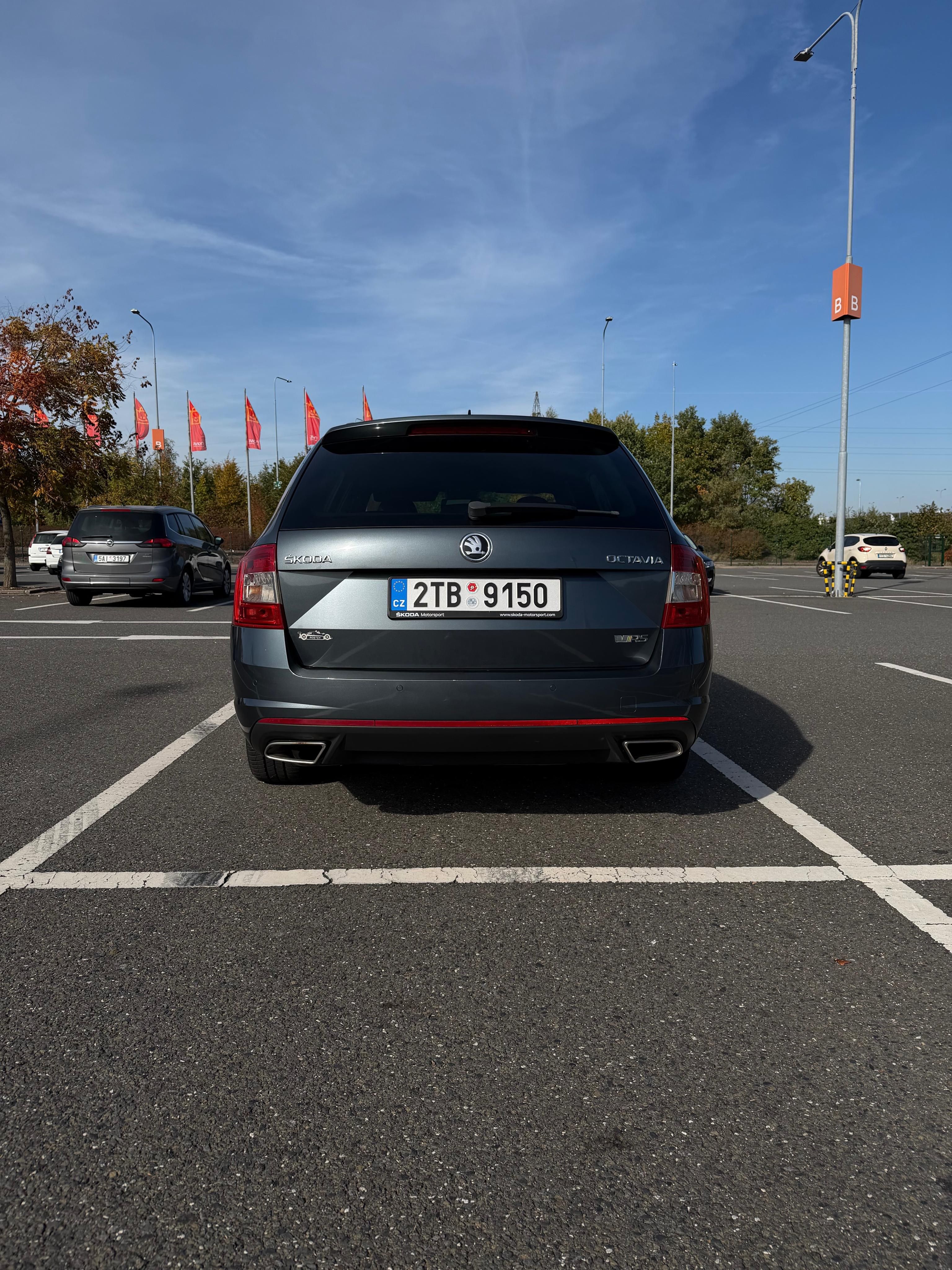 Škoda Octavia, Škoda Ocativa, 2.0 TDI RS - fotka 4