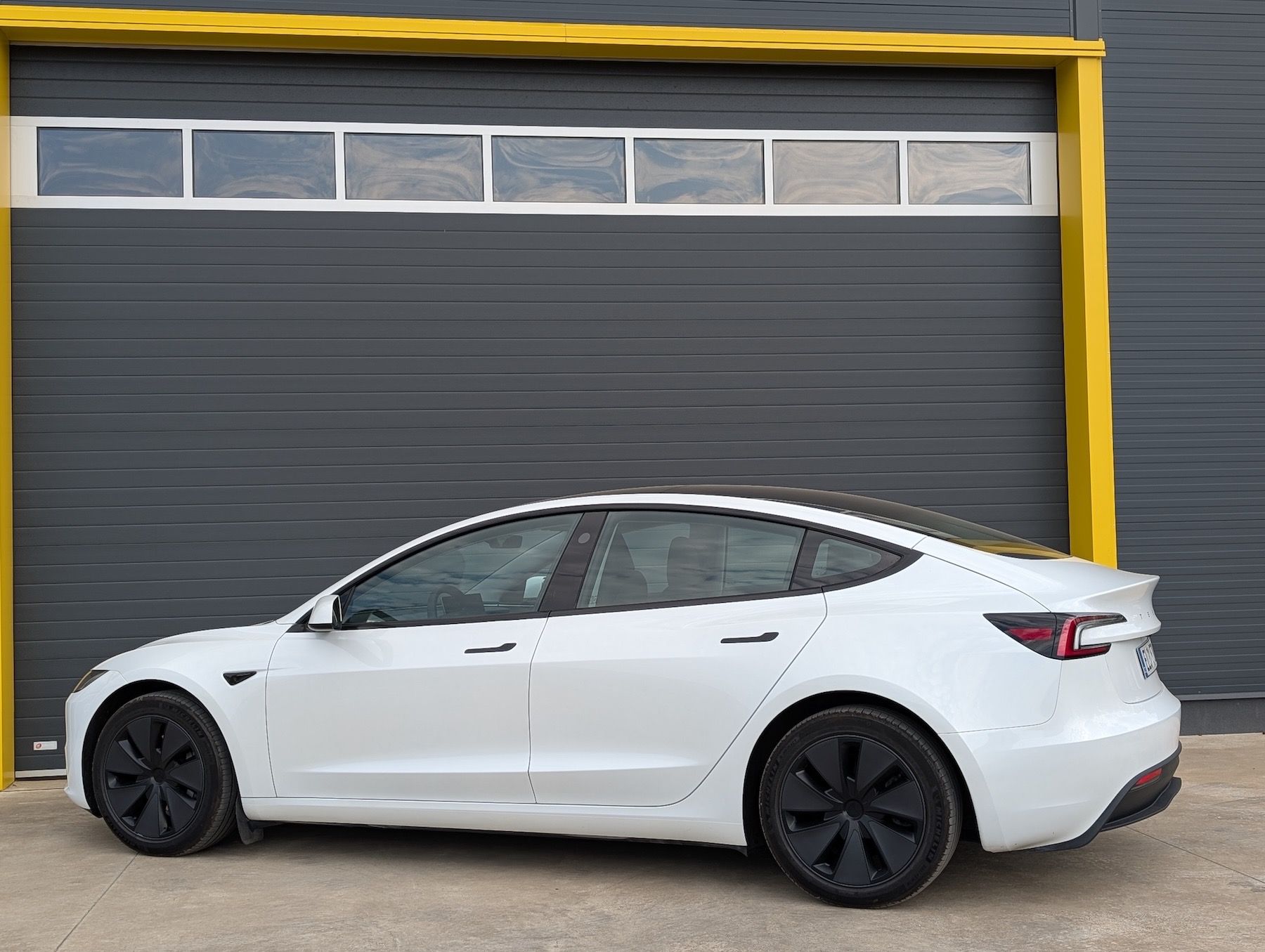Tesla Model 3, Long Range, Záruka, DPH, ČR - fotka 3