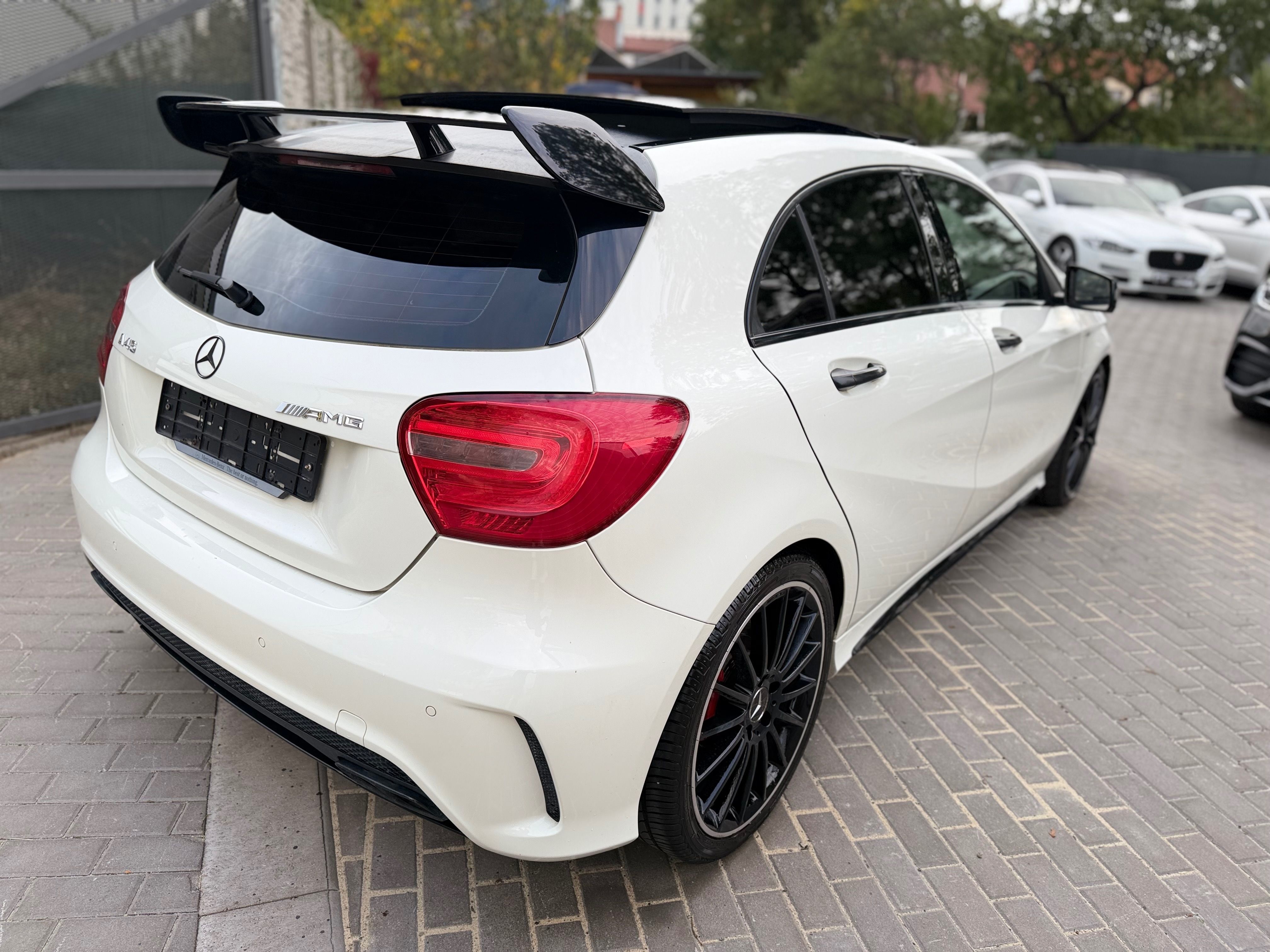 Mercedes-Benz Třídy A, A45 AMG,280KW,4 MATIC,DPH,PANO - fotka 5