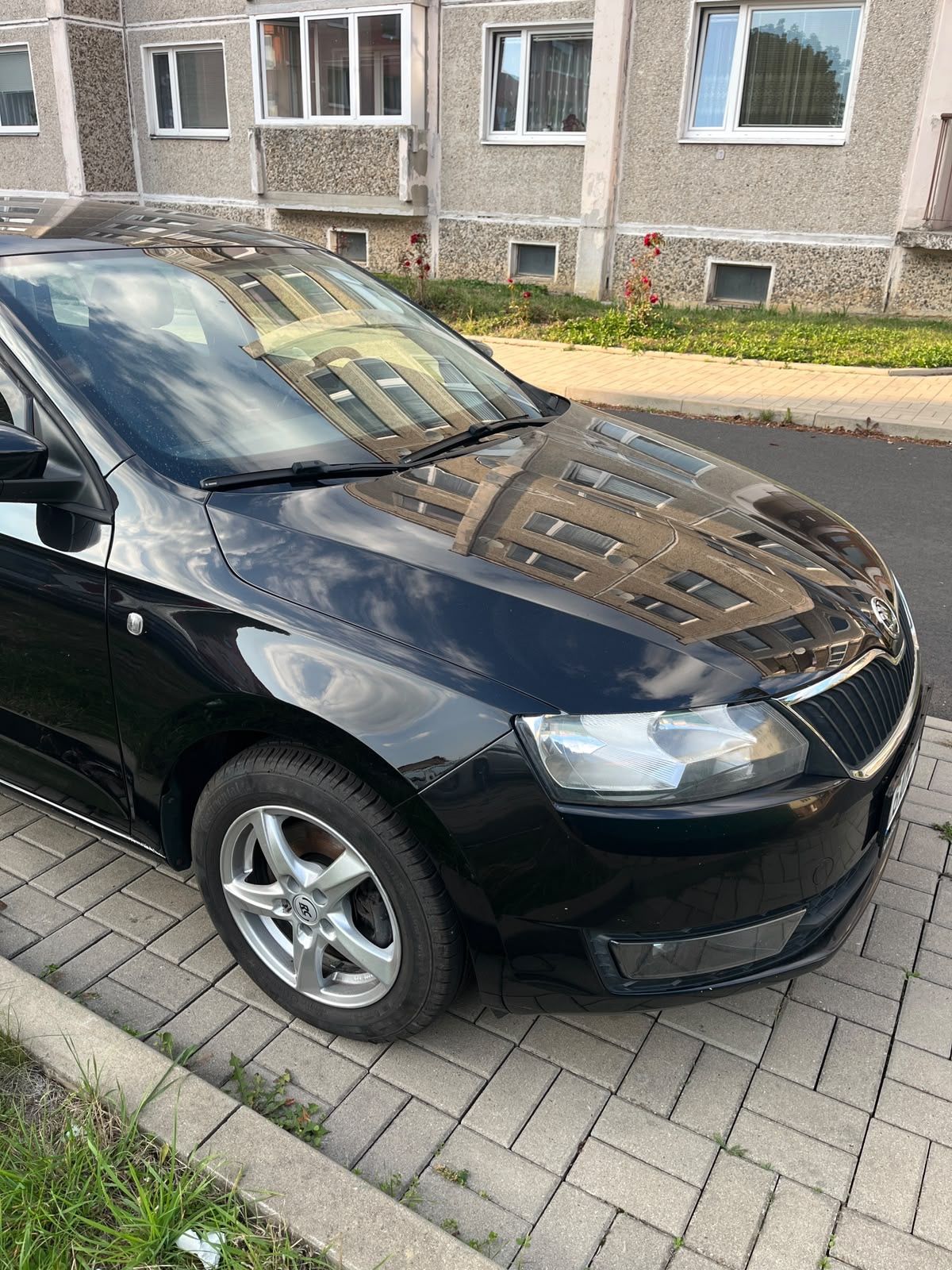 Škoda Rapid, Škoda Rapid 1.6 - fotka 2