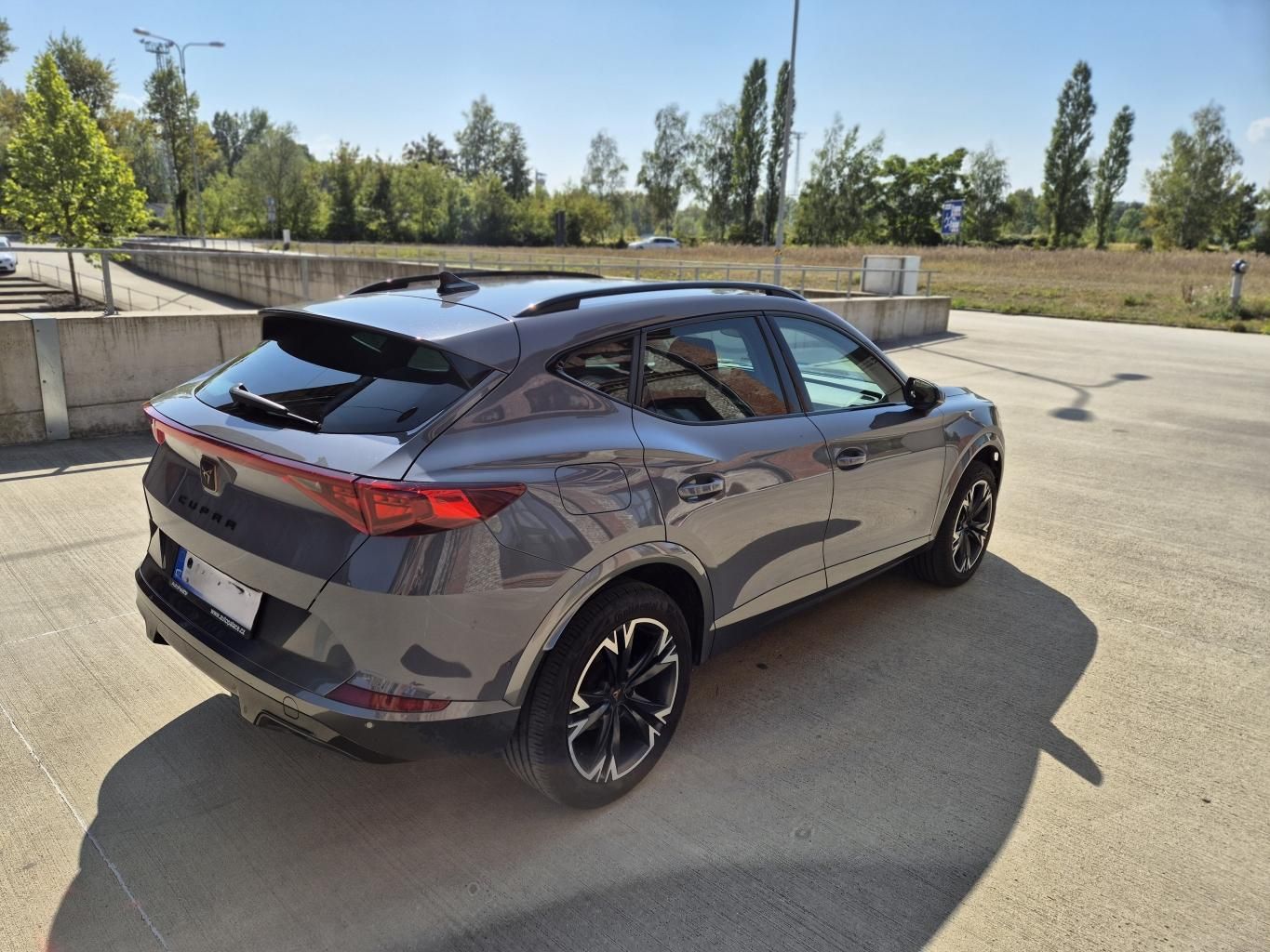 Cupra Formentor, 1,5 TSI 150k DSG - fotka 5