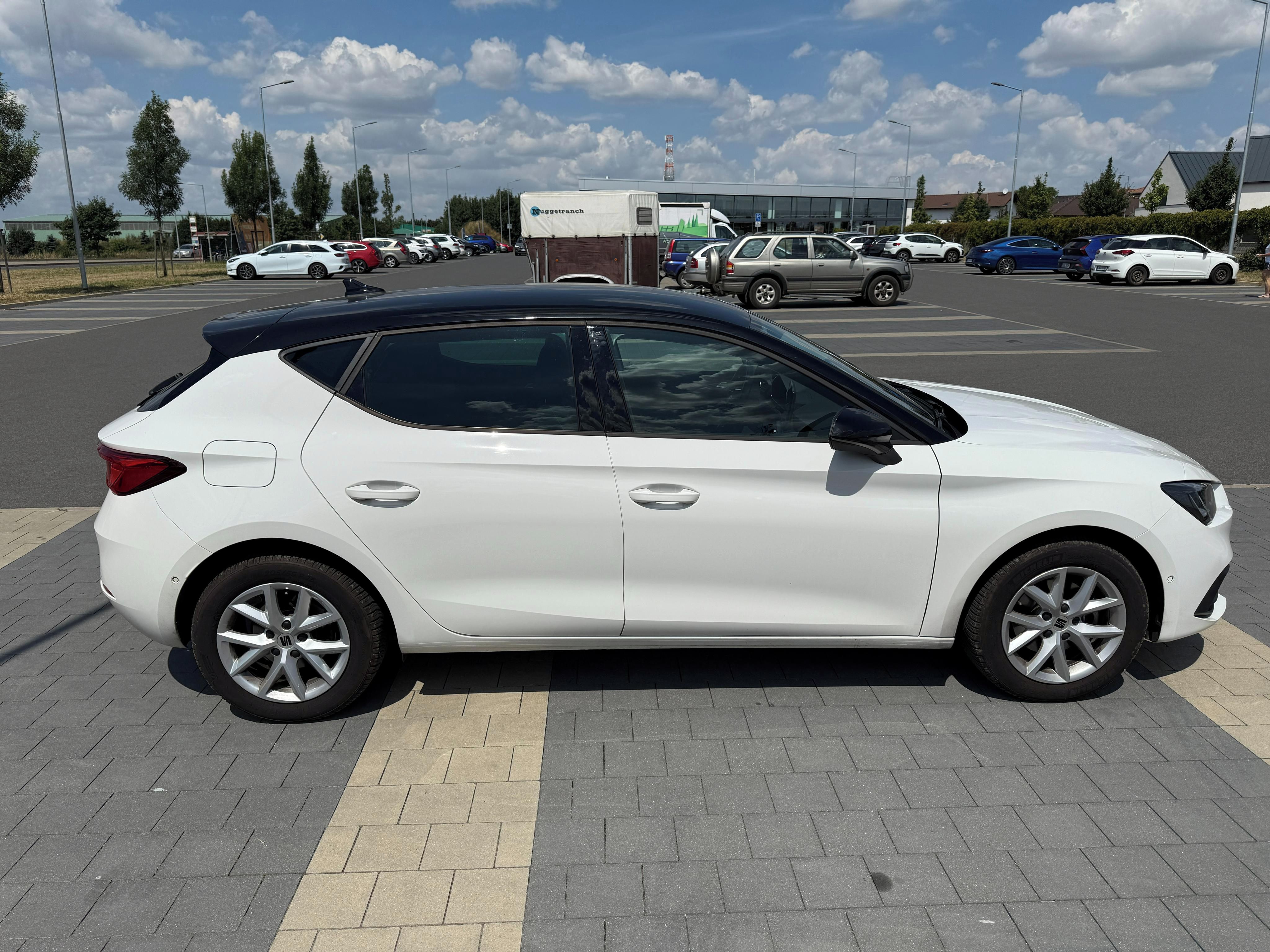 Seat Leon, po servise, velmi opečovávaný - fotka 6
