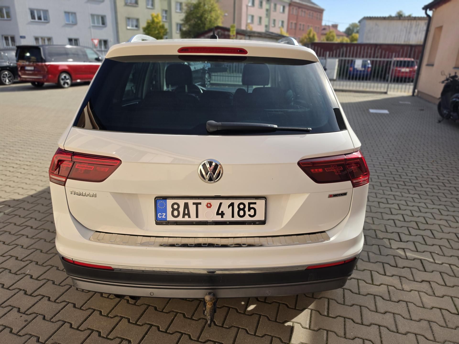 Volkswagen Tiguan, 2.0TDI 176kW DSG 4X4 HIGHLINE - fotka 4