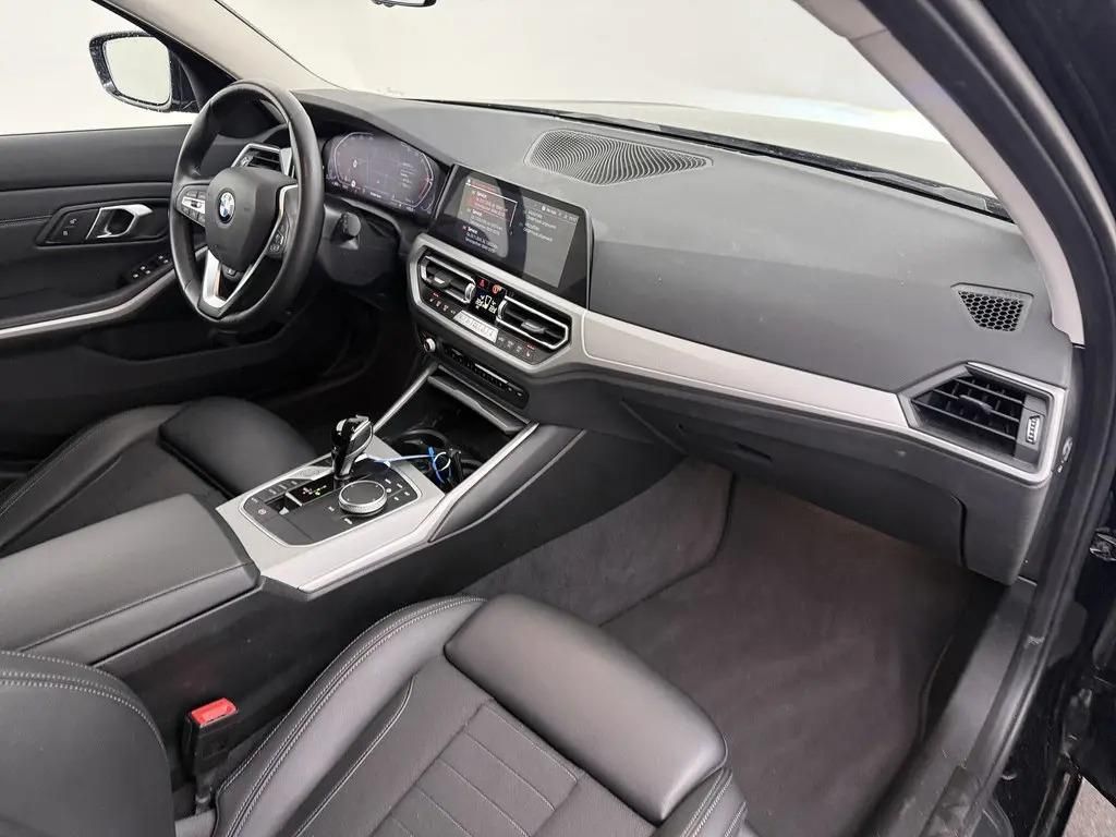 BMW Řada 3, 320D 140kW xDrive Aut. DPH - fotka 4