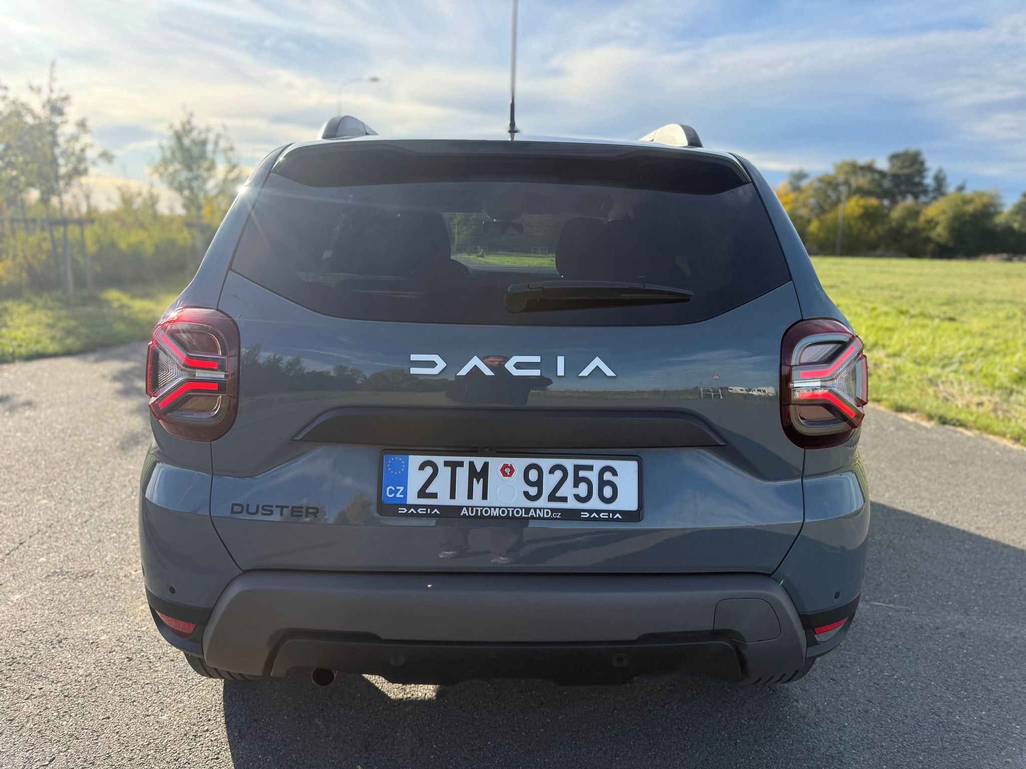 Dacia Duster, JOURNEY TCE130 4X2 V ZÁRUCE 6 - fotka 4