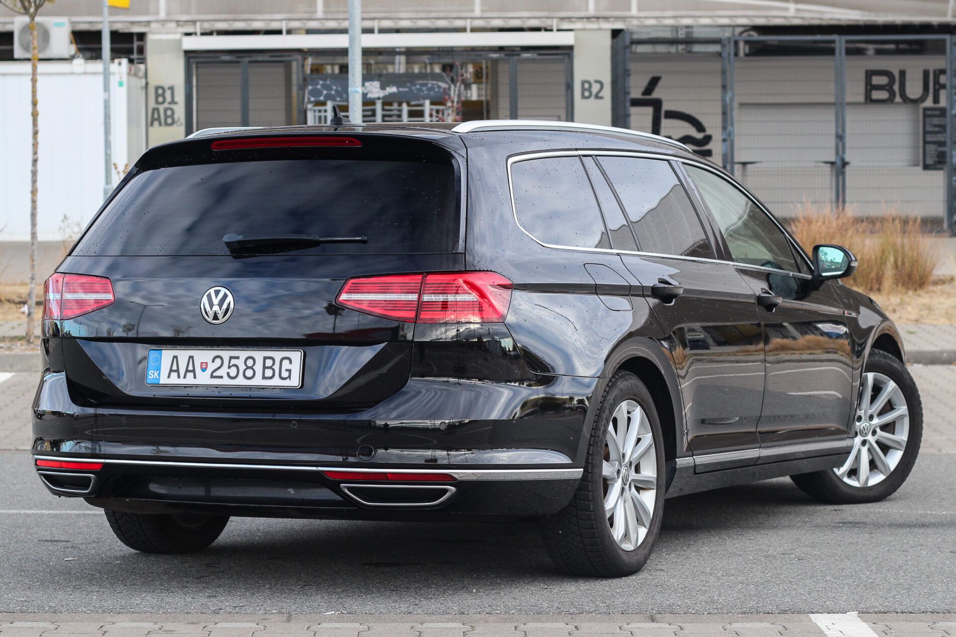Volkswagen Passat Variant - fotka 5
