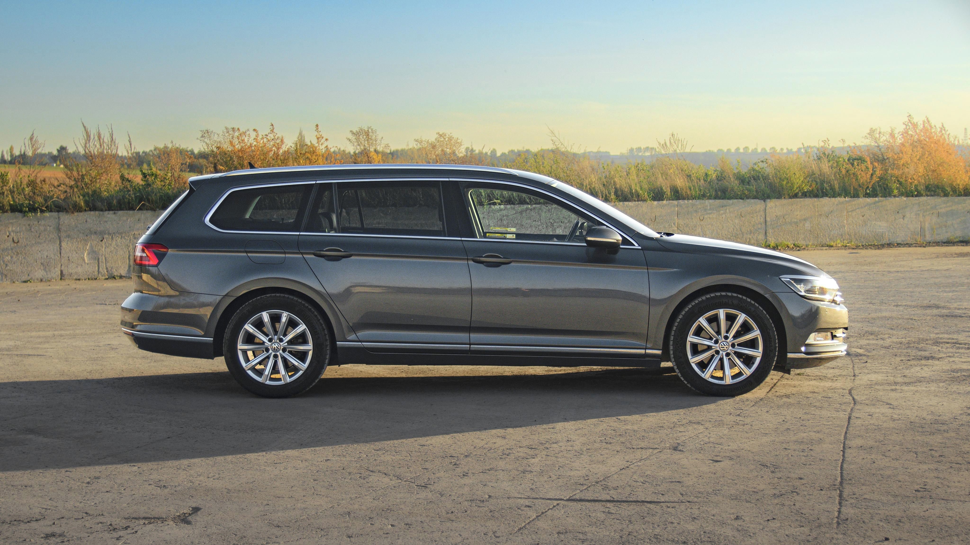 Volkswagen Passat, 2,0TDI/110kW DSG LED Kůže TZ - fotka 4