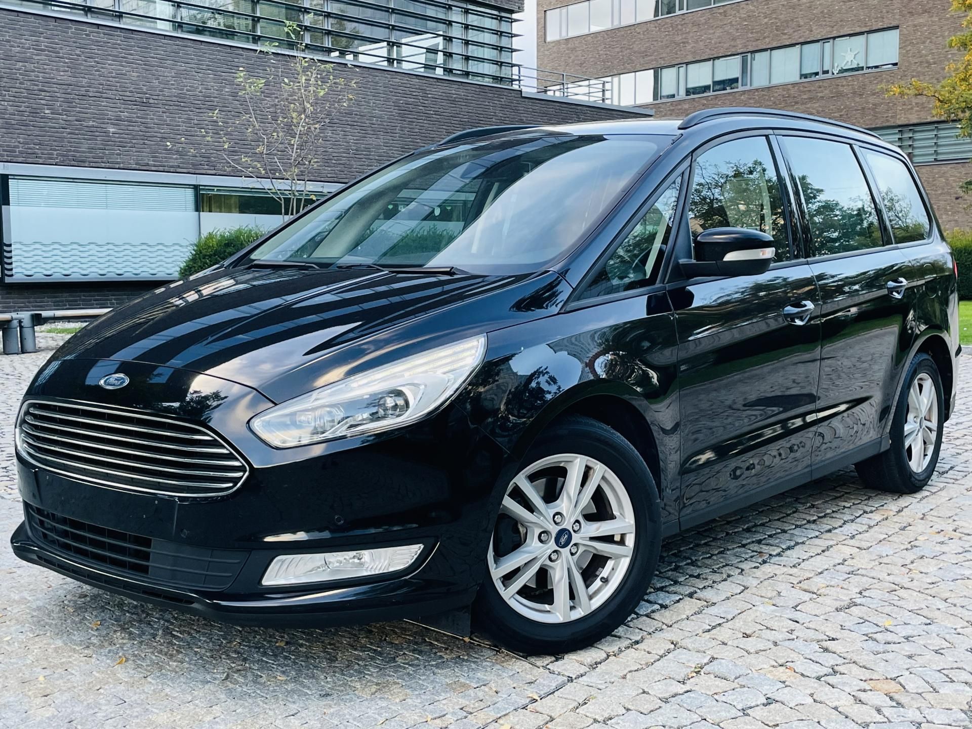 Ford Galaxy, 2.0TDCi MANUÁL 7MÍST SENZORY - fotka 2