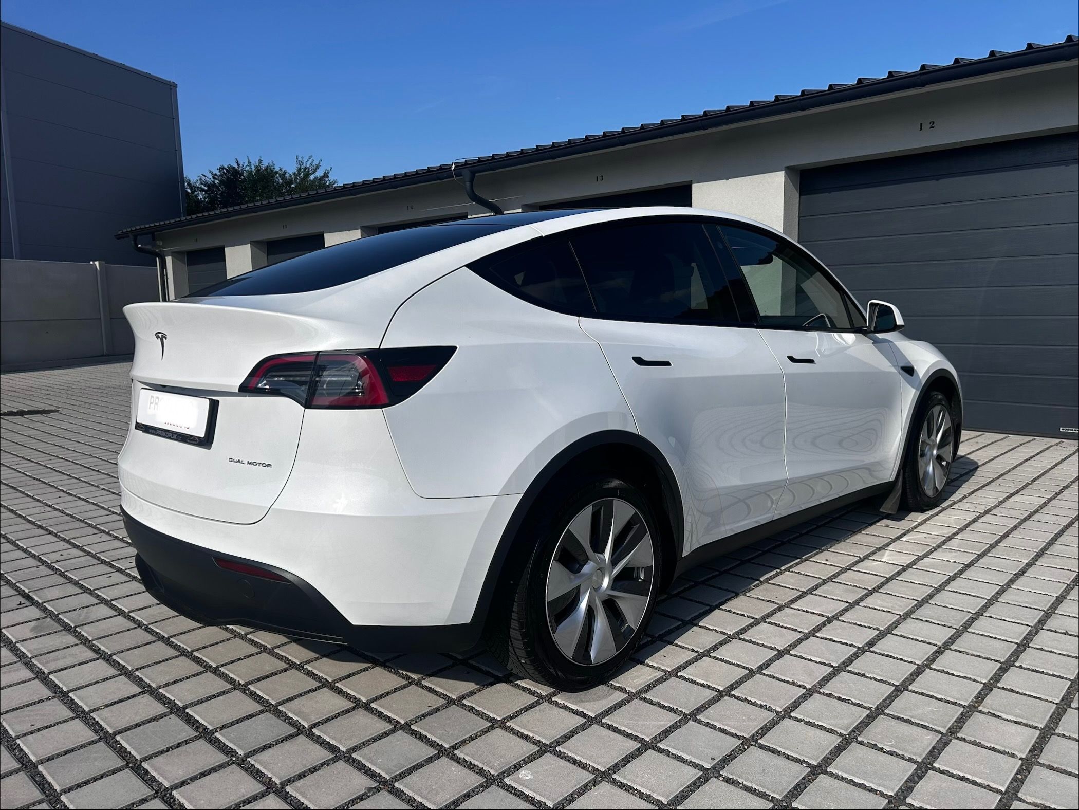 Tesla Model Y, LR Ryzen Berlin SOH 88 - fotka 4