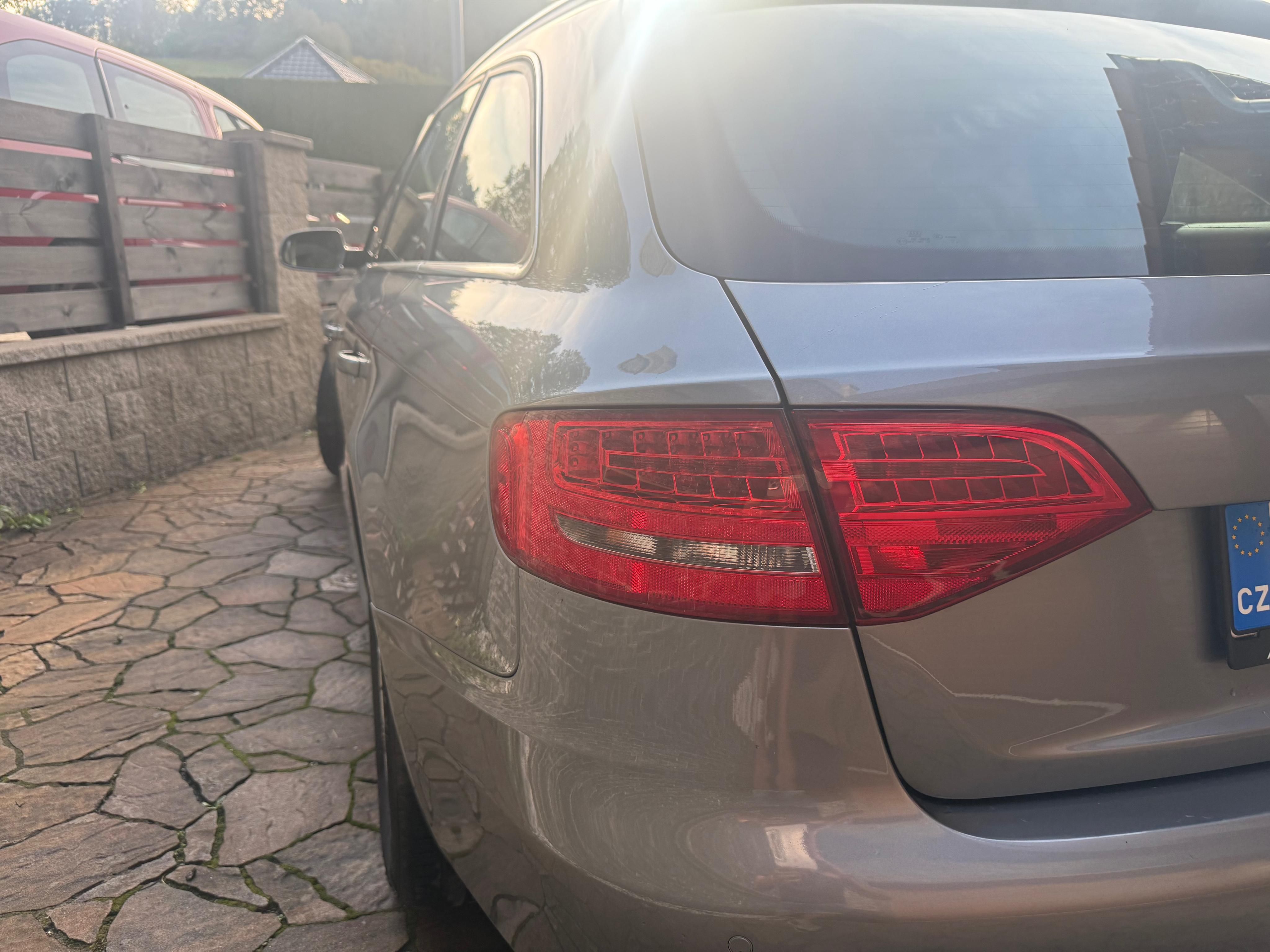 Audi A4, 2.0 TDI 187.000 km - fotka 5