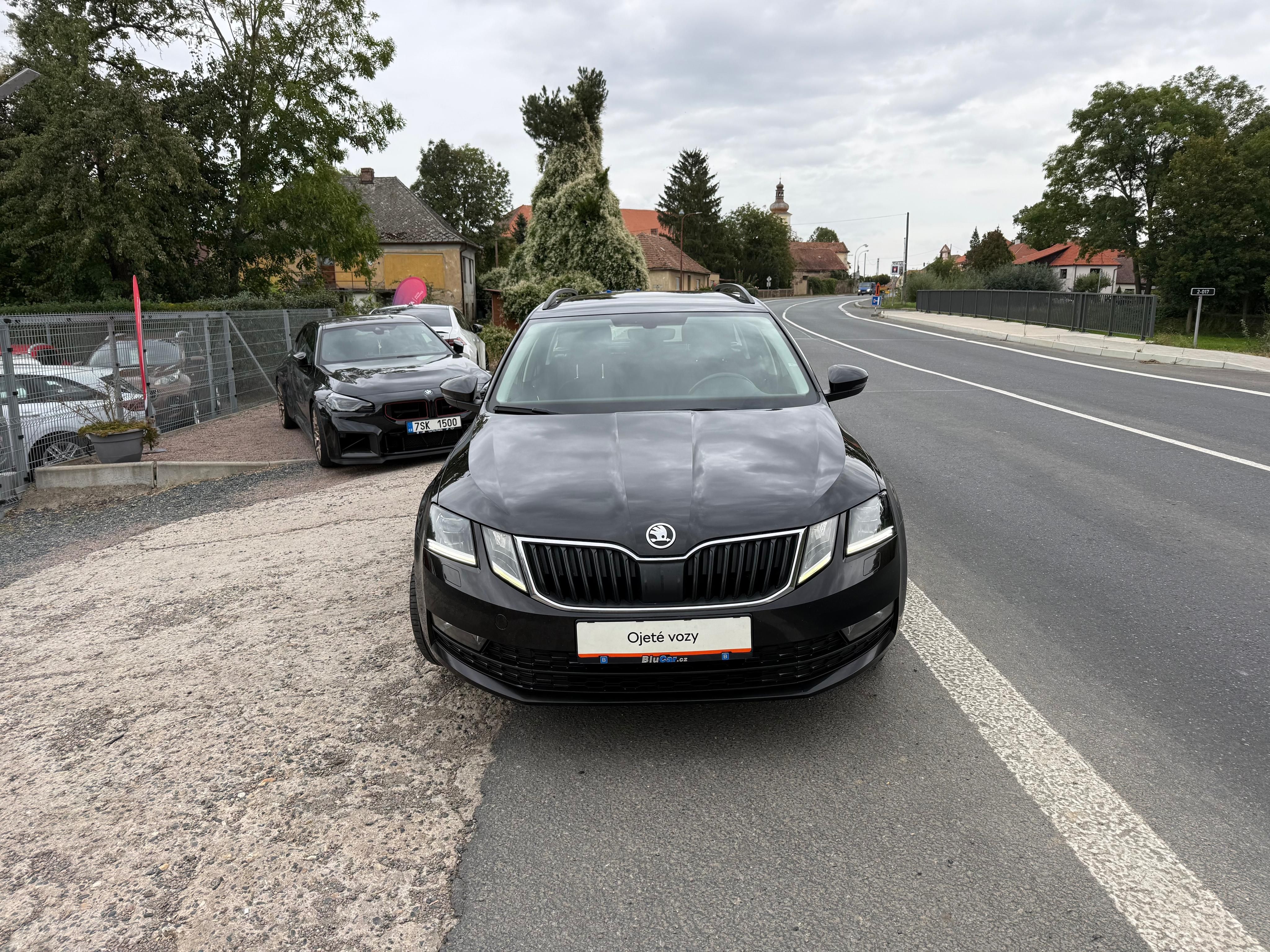 Škoda Octavia, 1.6TDI 85kW ČR Full Led výhřev - fotka 5