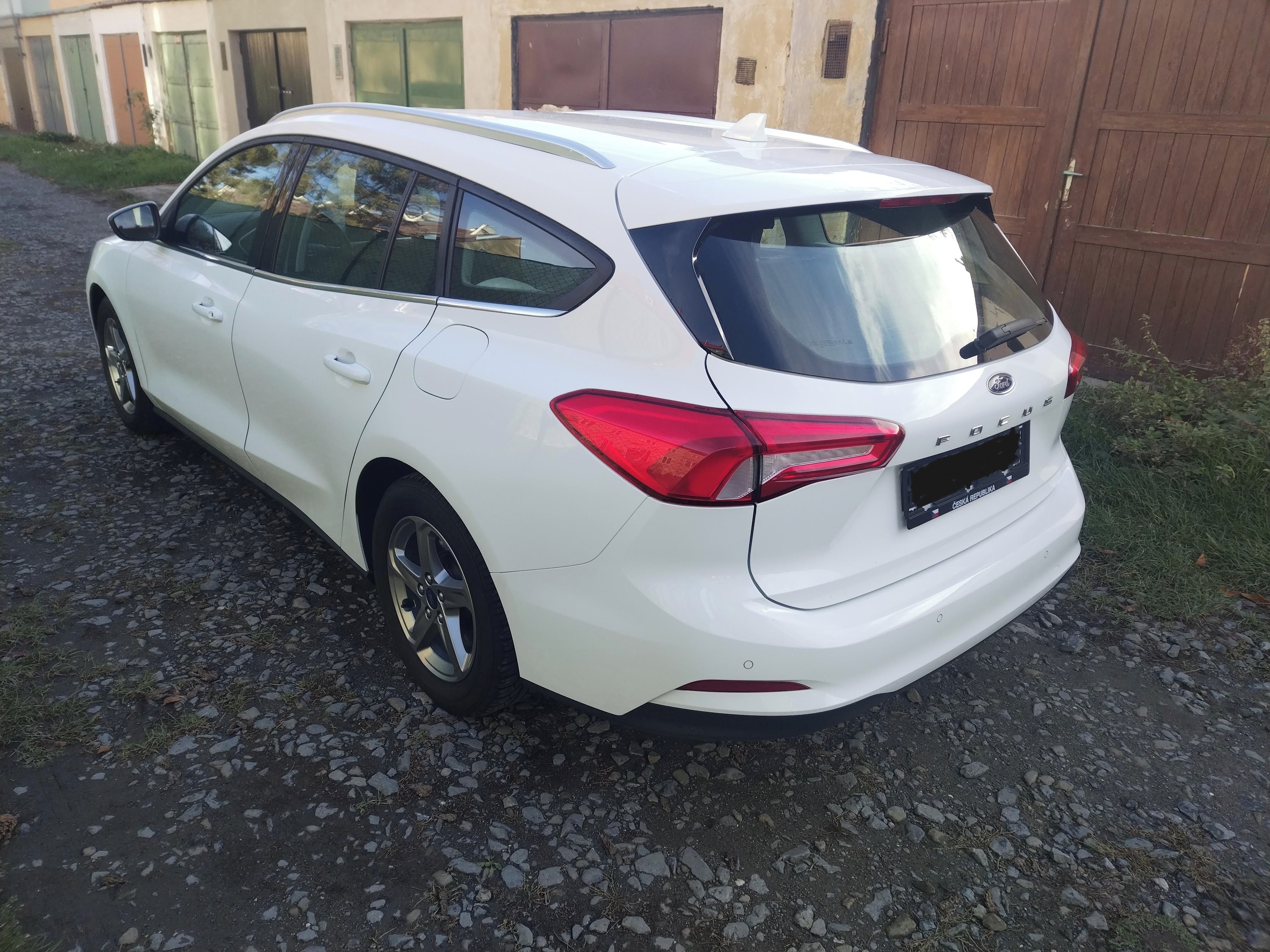 Ford Focus, 1.0i 74kw-47000km,TOP STAV - fotka 3