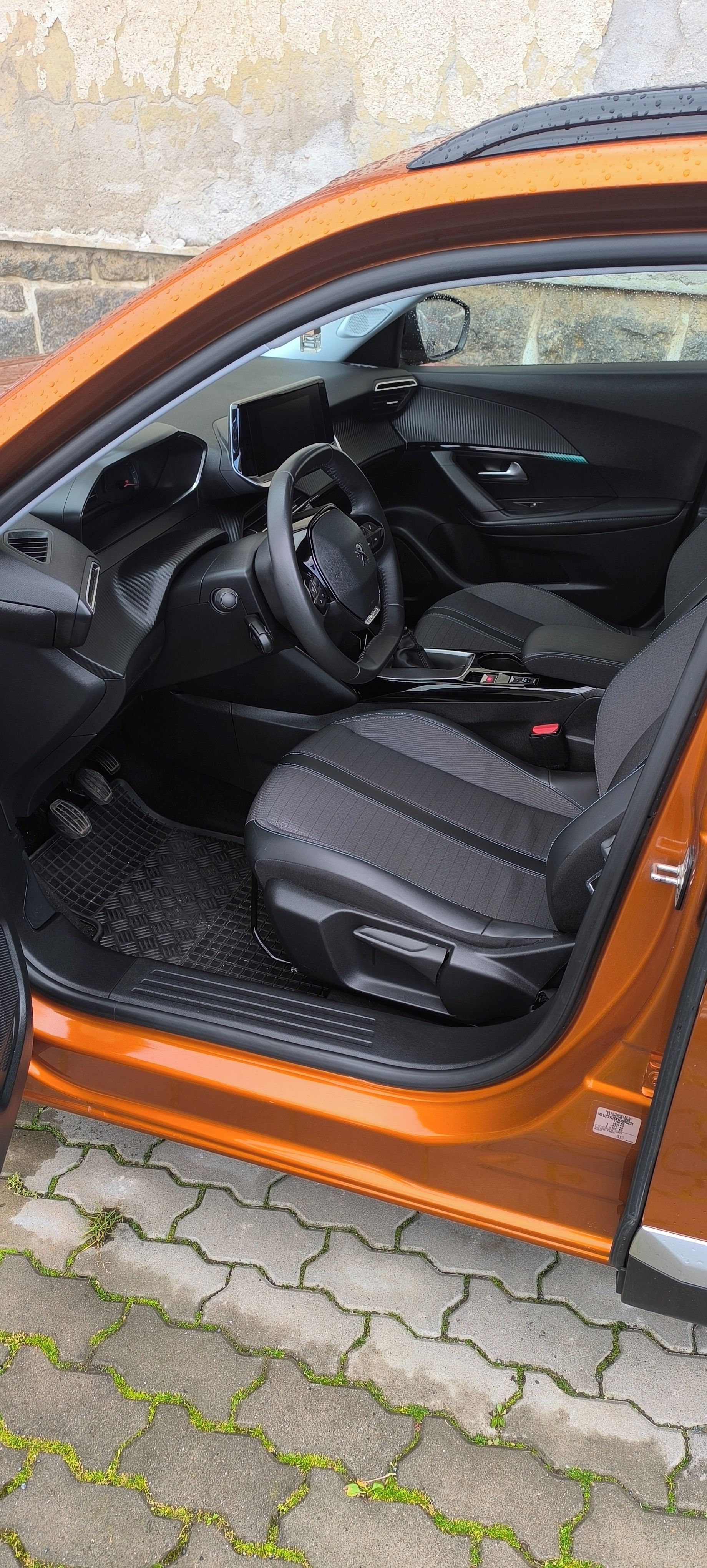 Peugeot 2008, ALLURE 1.5 BlueHDi 110 - fotka 6